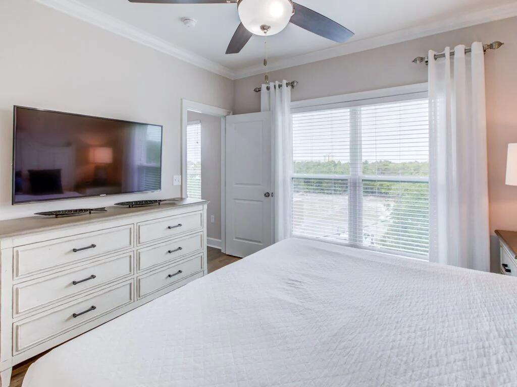 DRIFTWOOD DRIVE TOWNHOMES - Residential