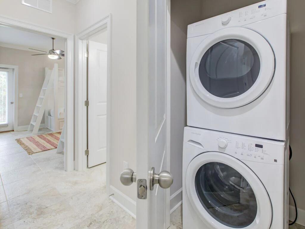 DRIFTWOOD DRIVE TOWNHOMES - Residential