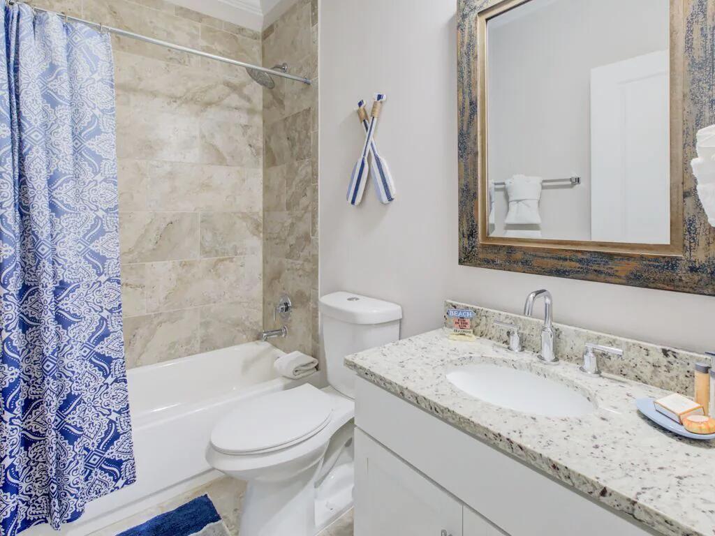 DRIFTWOOD DRIVE TOWNHOMES - Residential