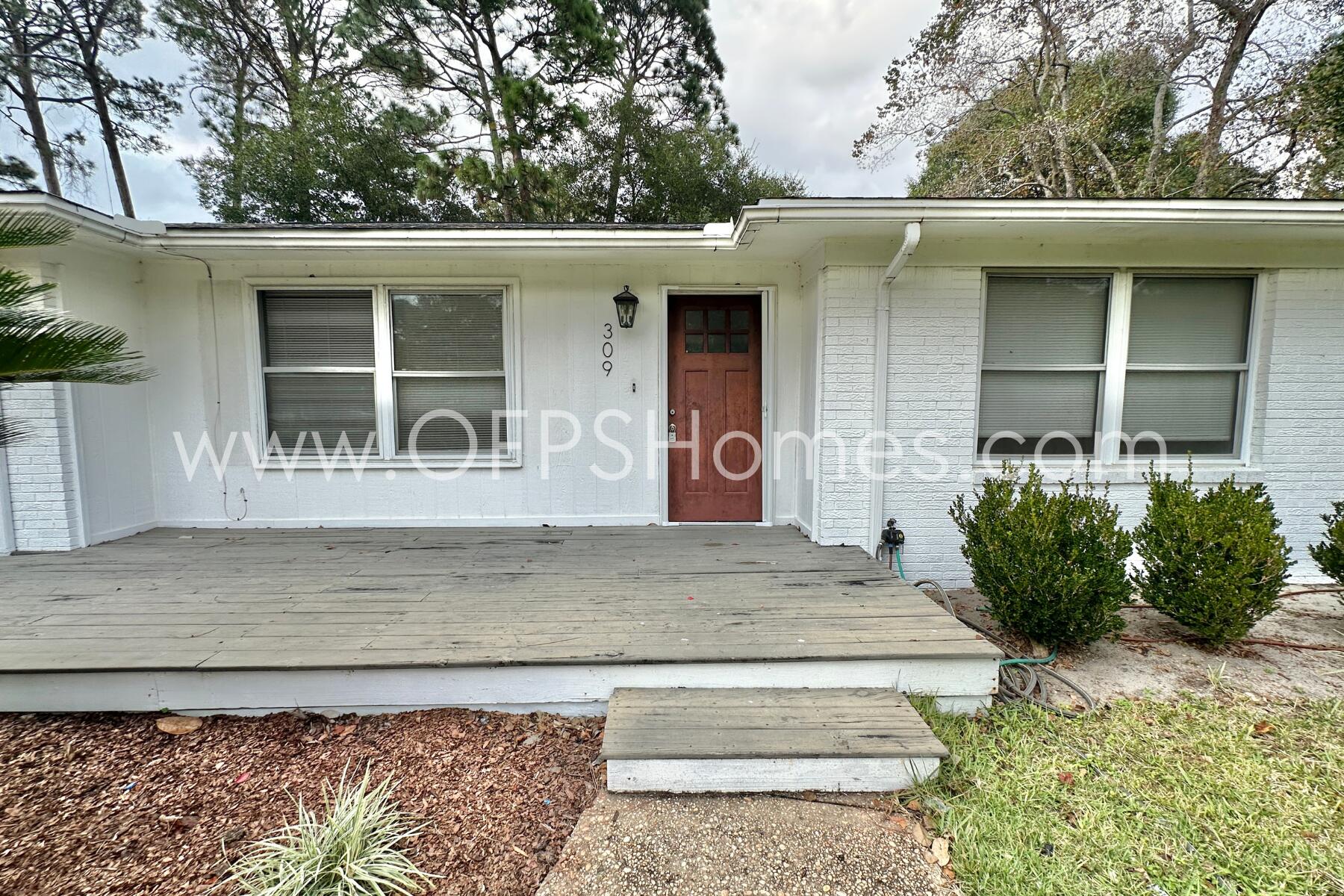 NICEVILLE PINES - Residential Lease