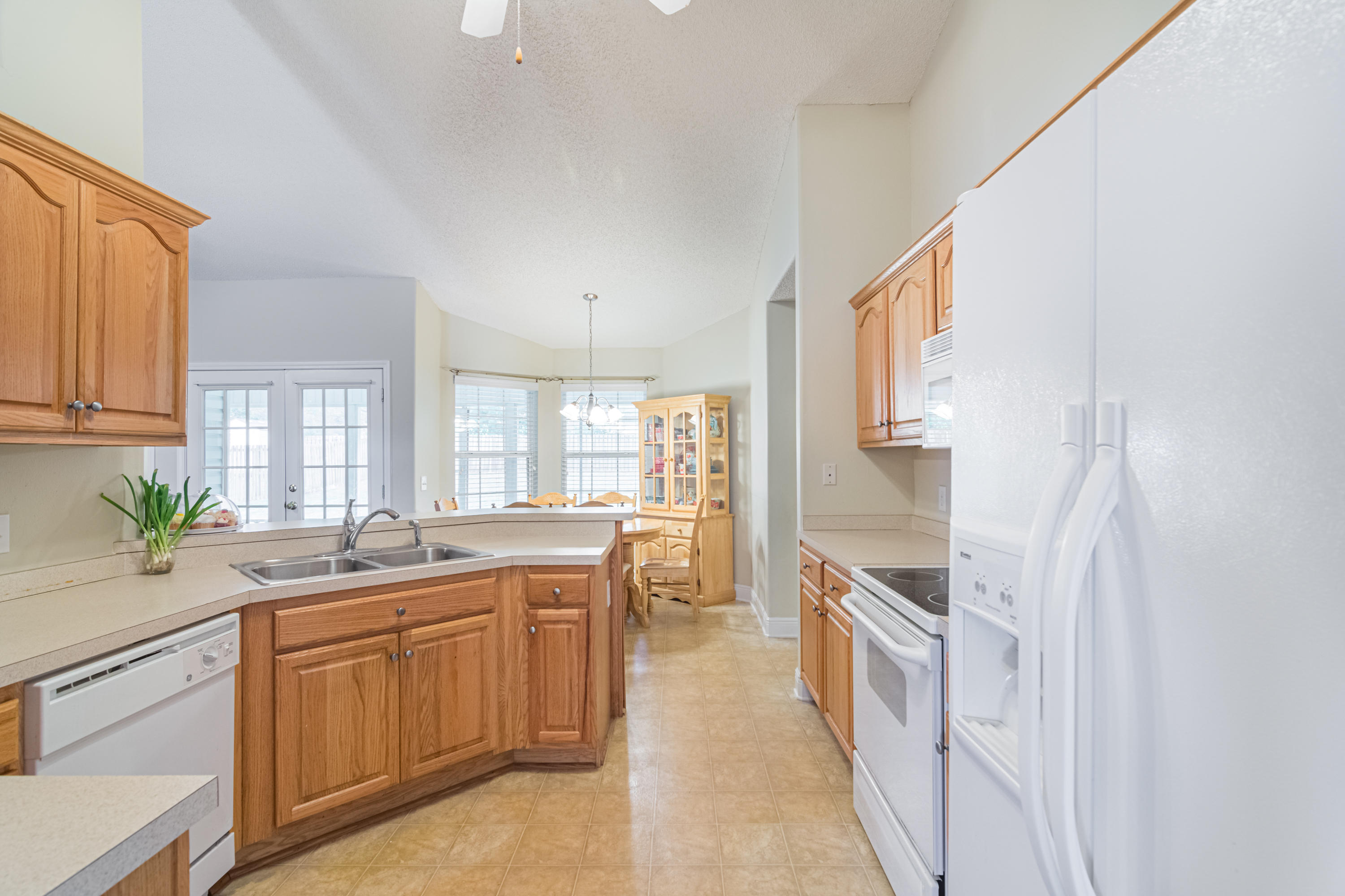 LEE FARM - Residential