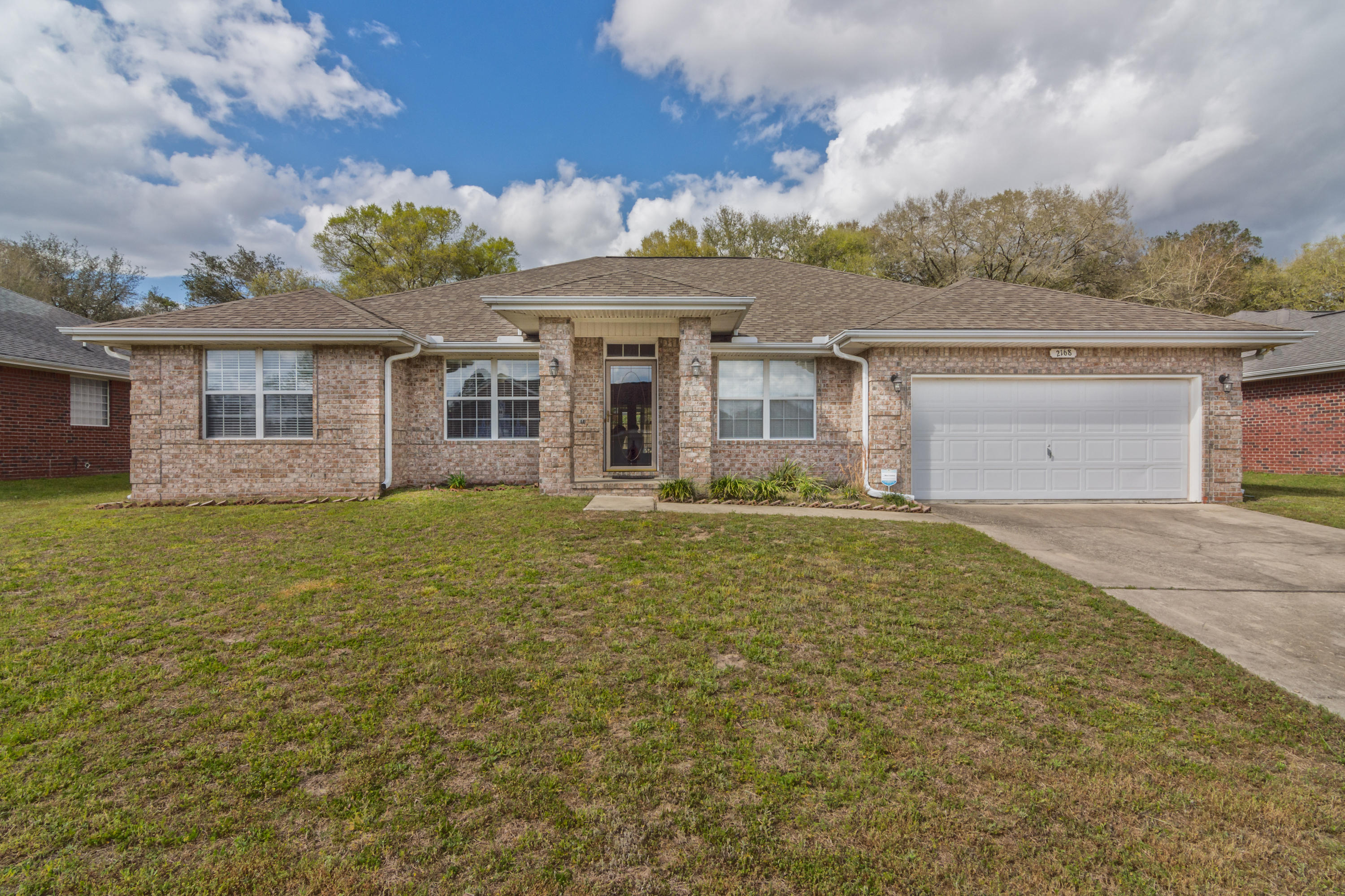 LEE FARM - Residential