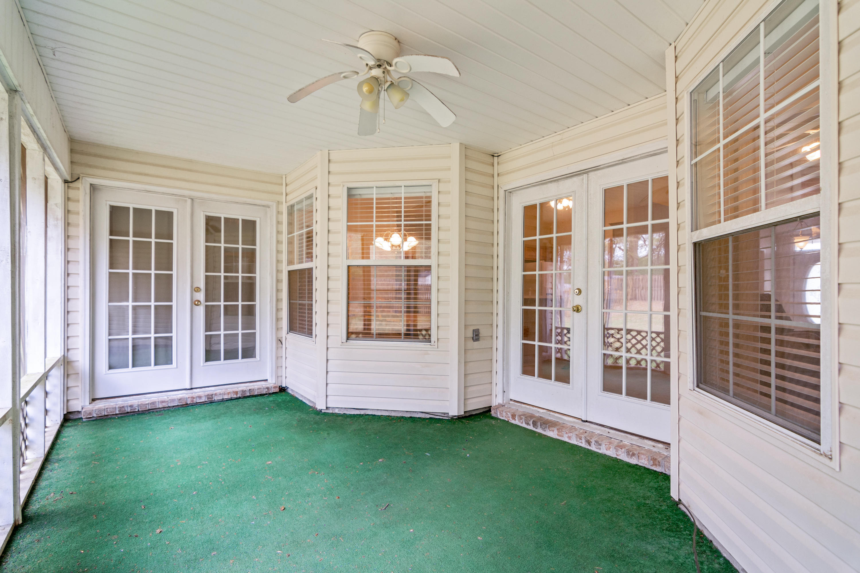 LEE FARM - Residential