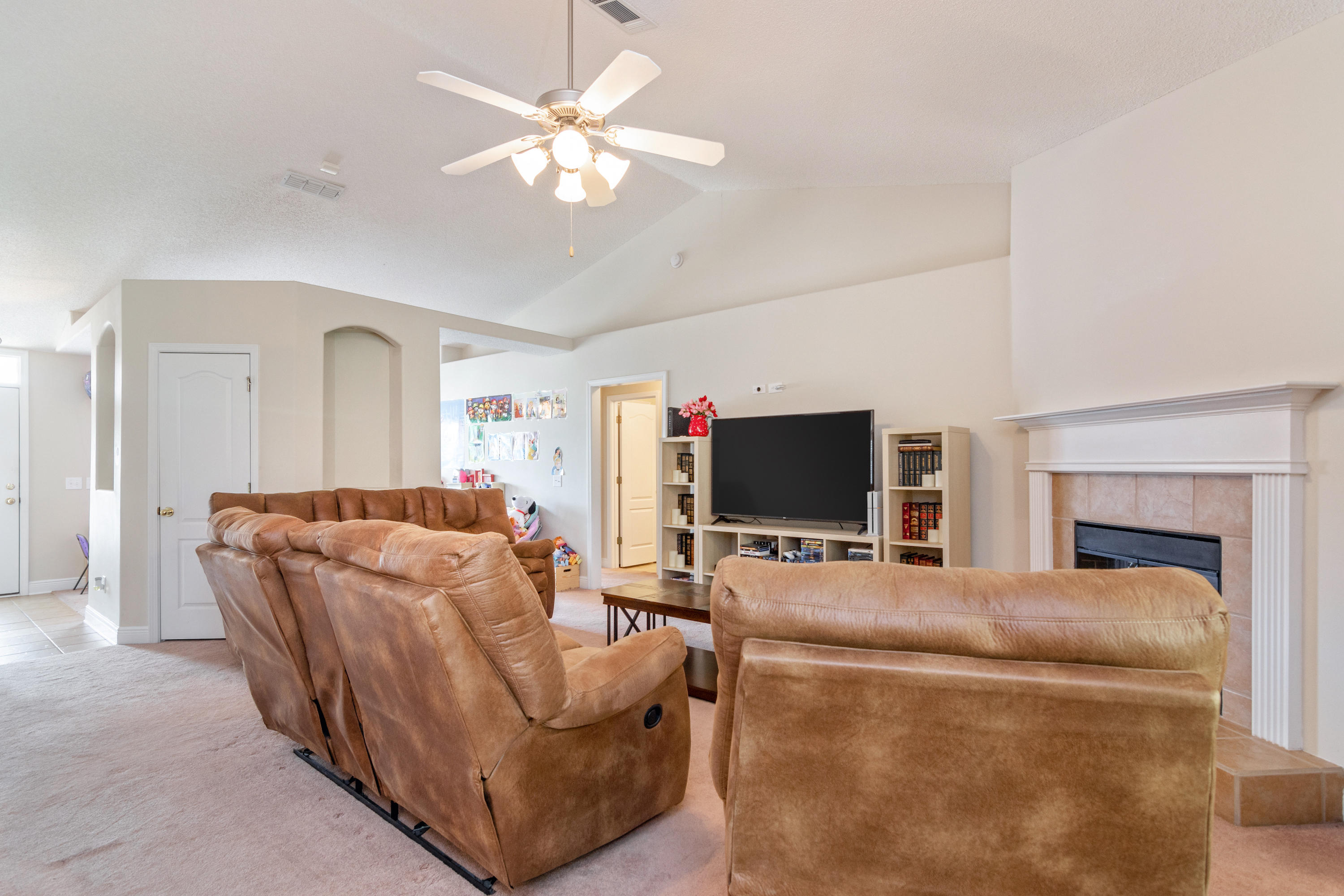 LEE FARM - Residential