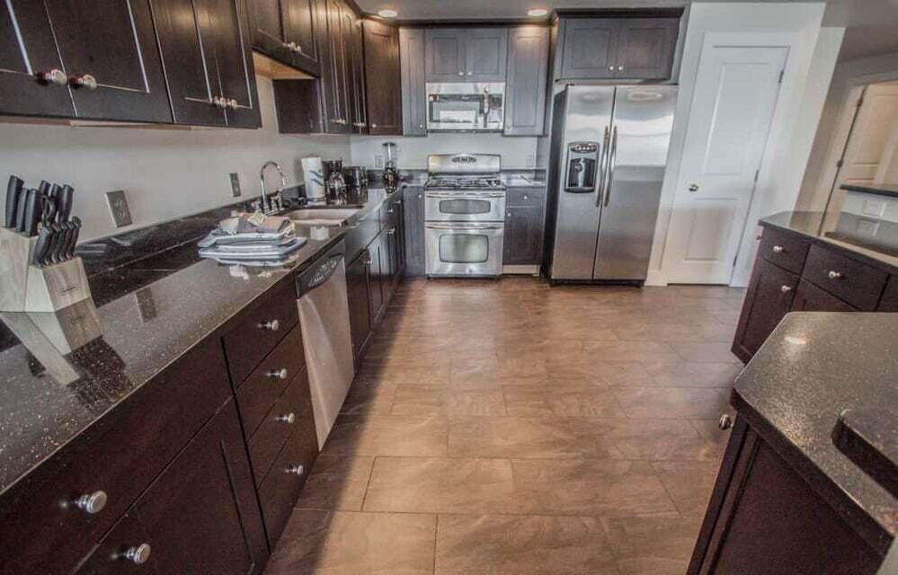 BROOKS LOFT - Residential Lease