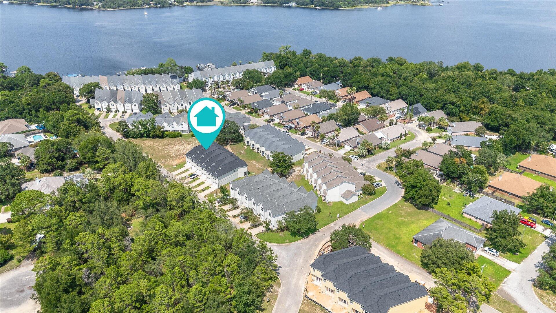 HIDDEN BAY VILLAGE - Residential