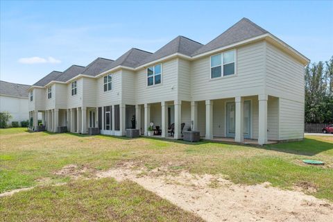 A home in Navarre