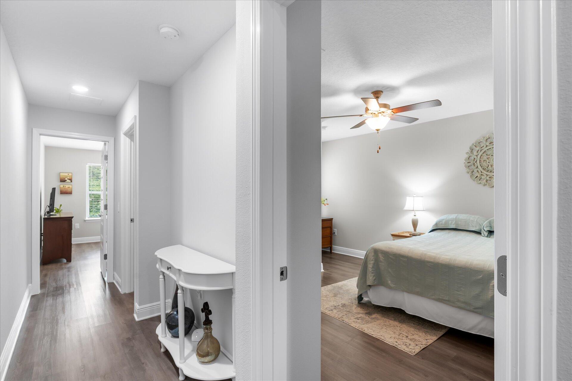 HIDDEN BAY VILLAGE - Residential