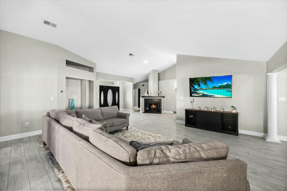 EMERALD POINTE PLAT 3 - Residential