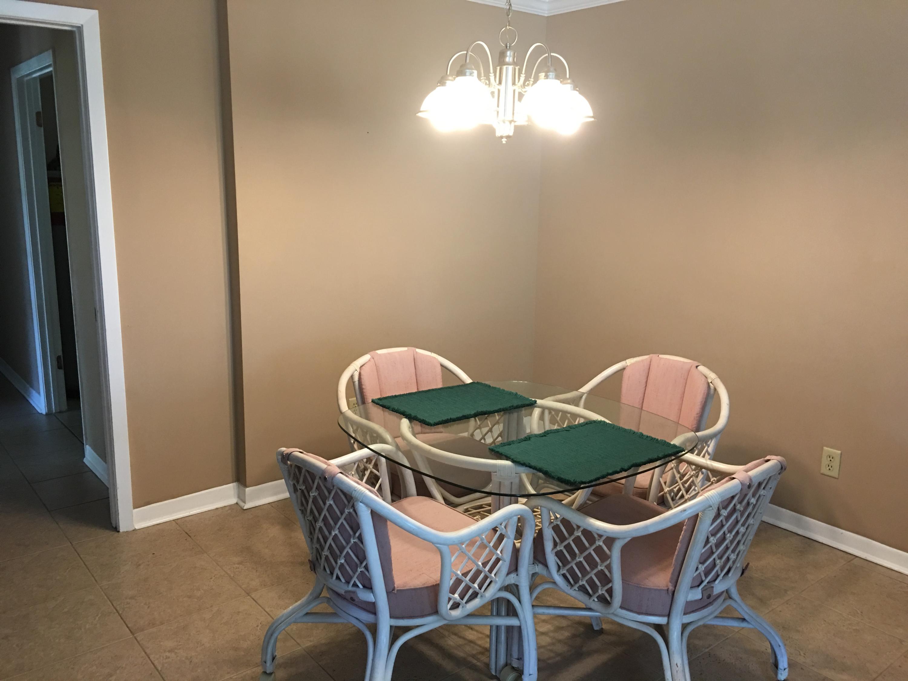 VALPARAISO PINECREST 1 - Residential