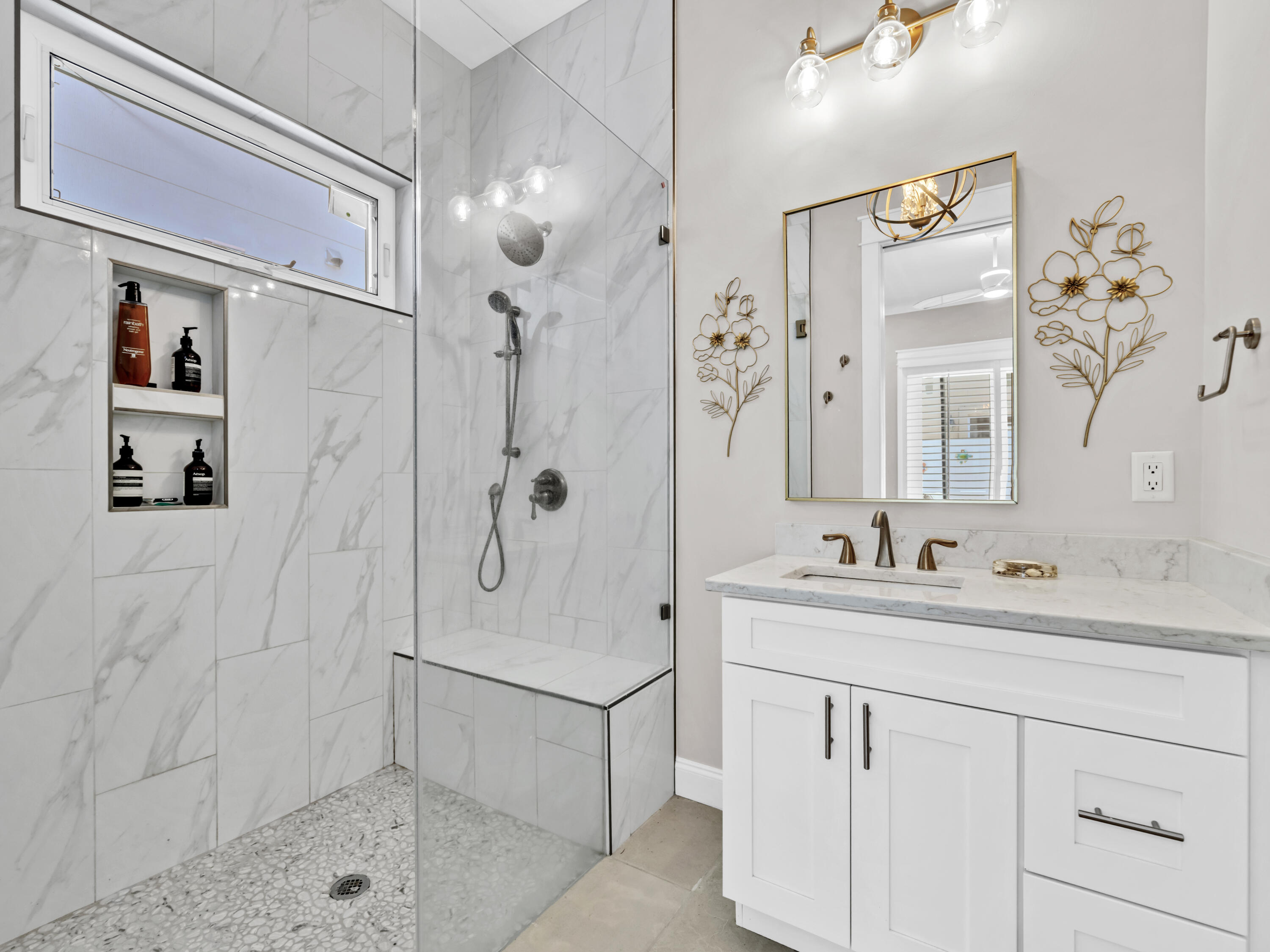 CALUSA BAY S/D - Residential