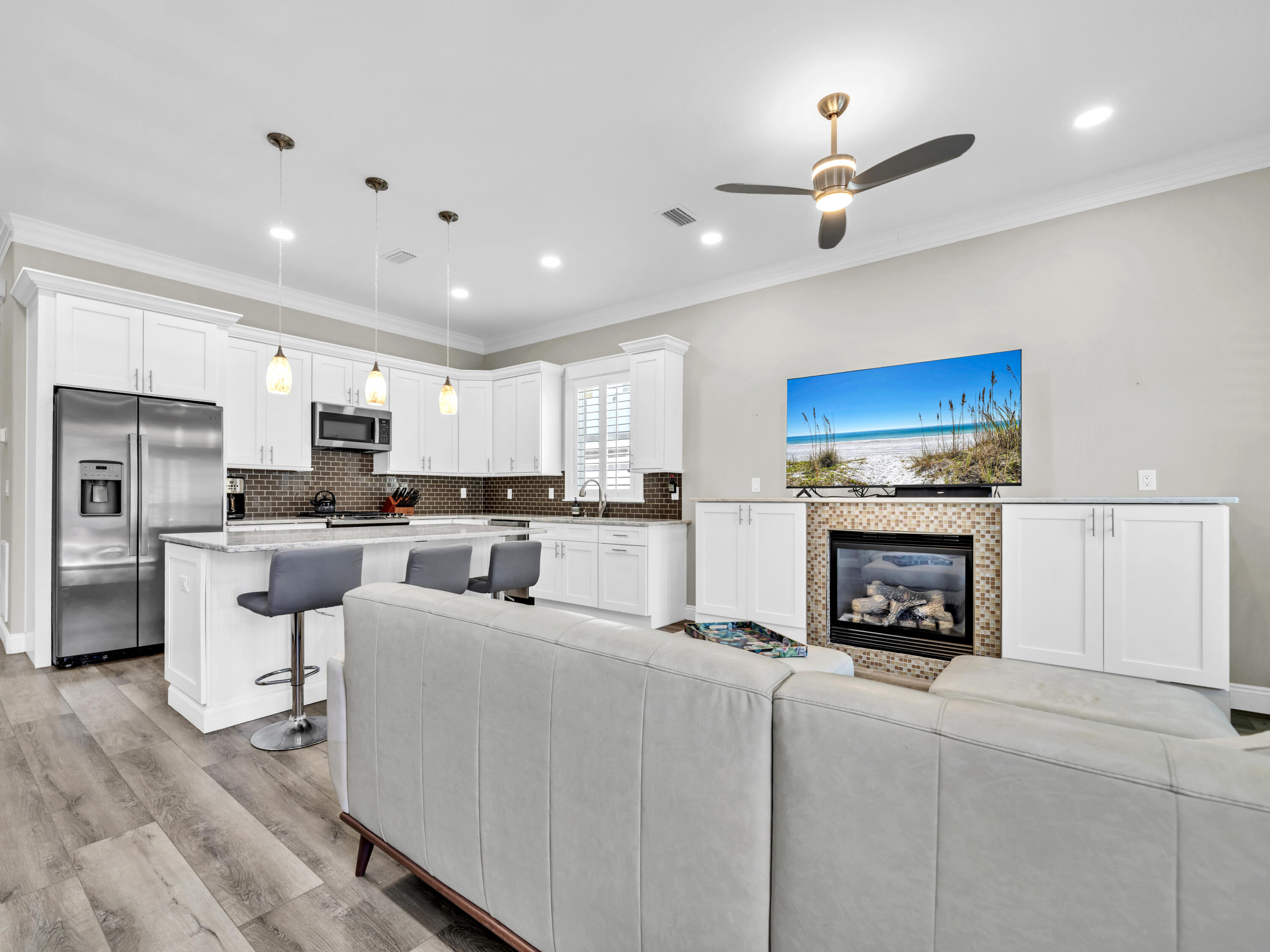 CALUSA BAY S/D - Residential