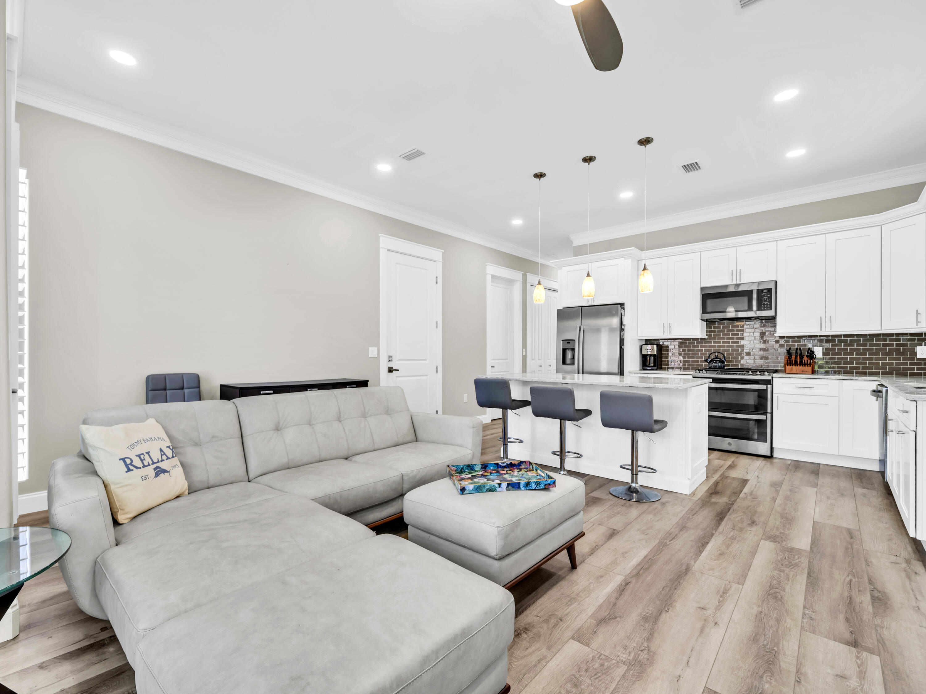 CALUSA BAY S/D - Residential