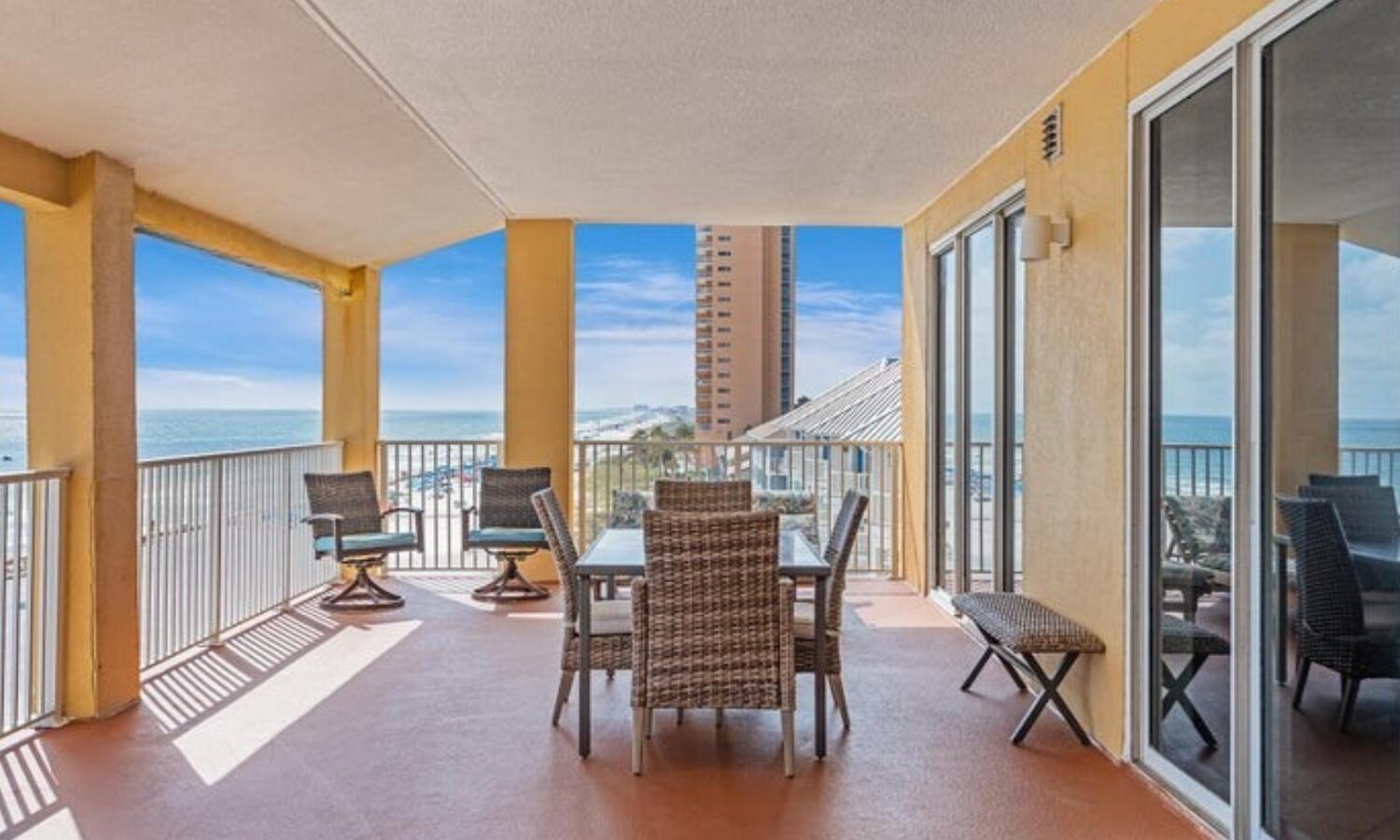 TROPIC WINDS - Residential