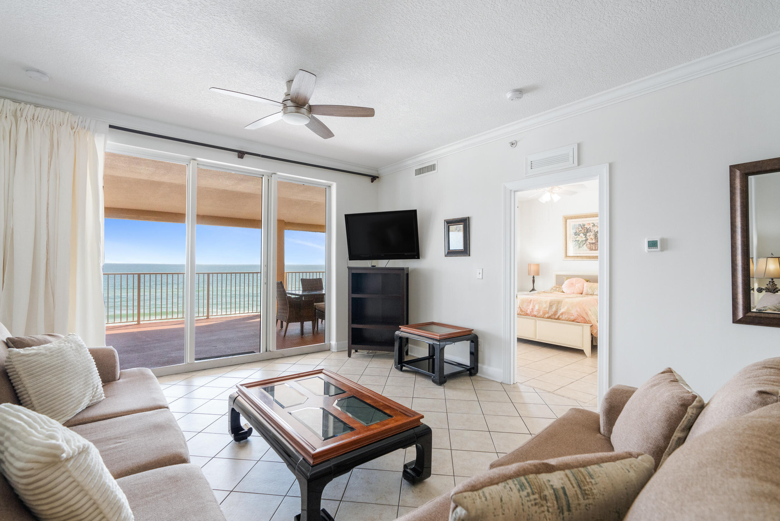 TROPIC WINDS - Residential