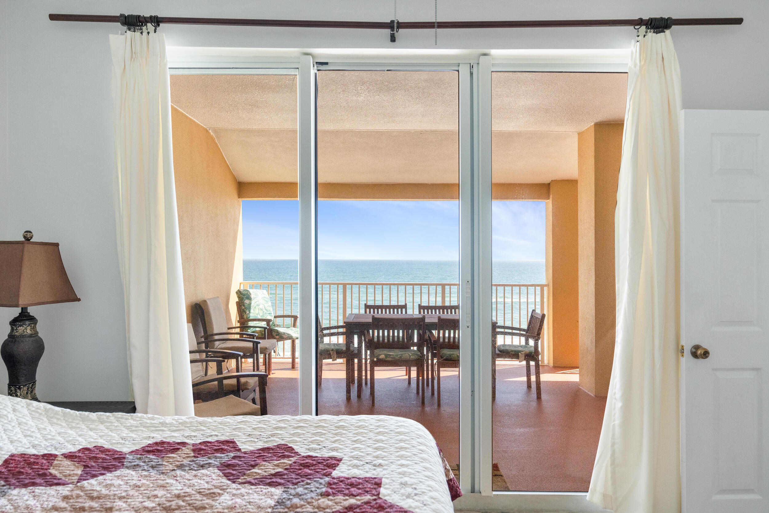 TROPIC WINDS - Residential