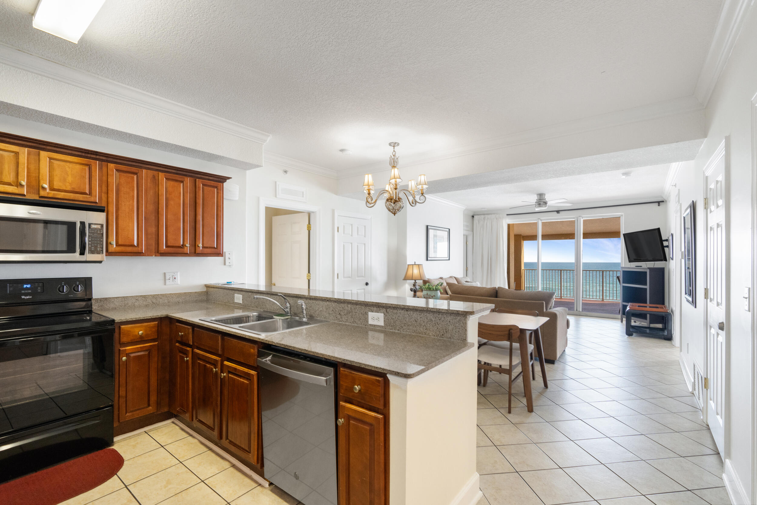 17643 Front Beach Road 507