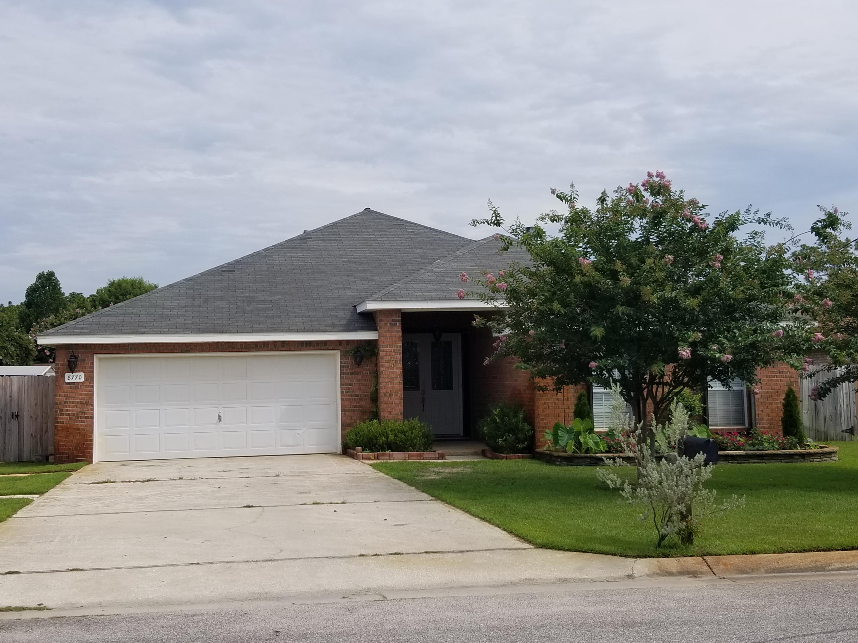 KELLIE'S WAY - Residential