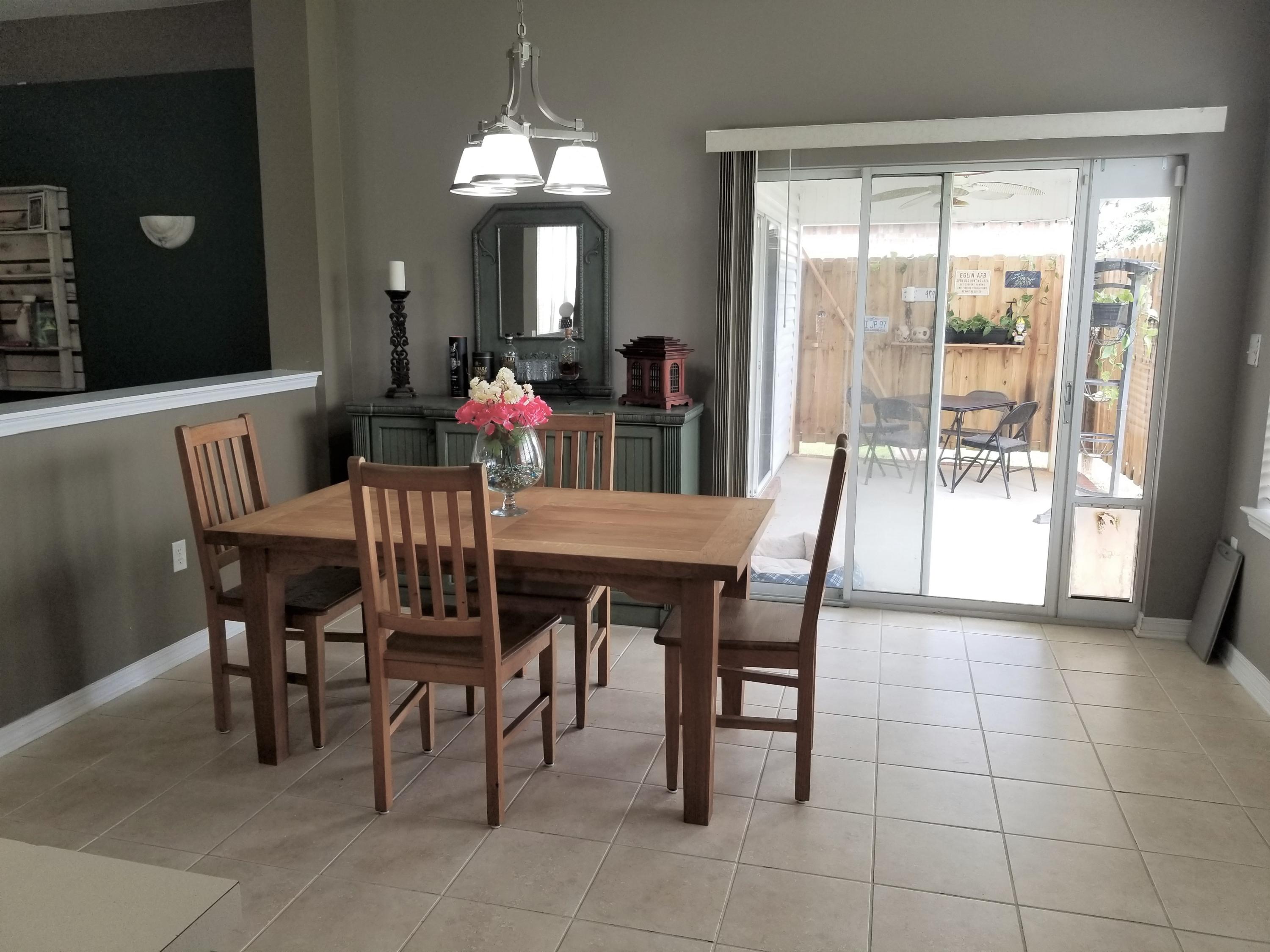 KELLIE'S WAY - Residential