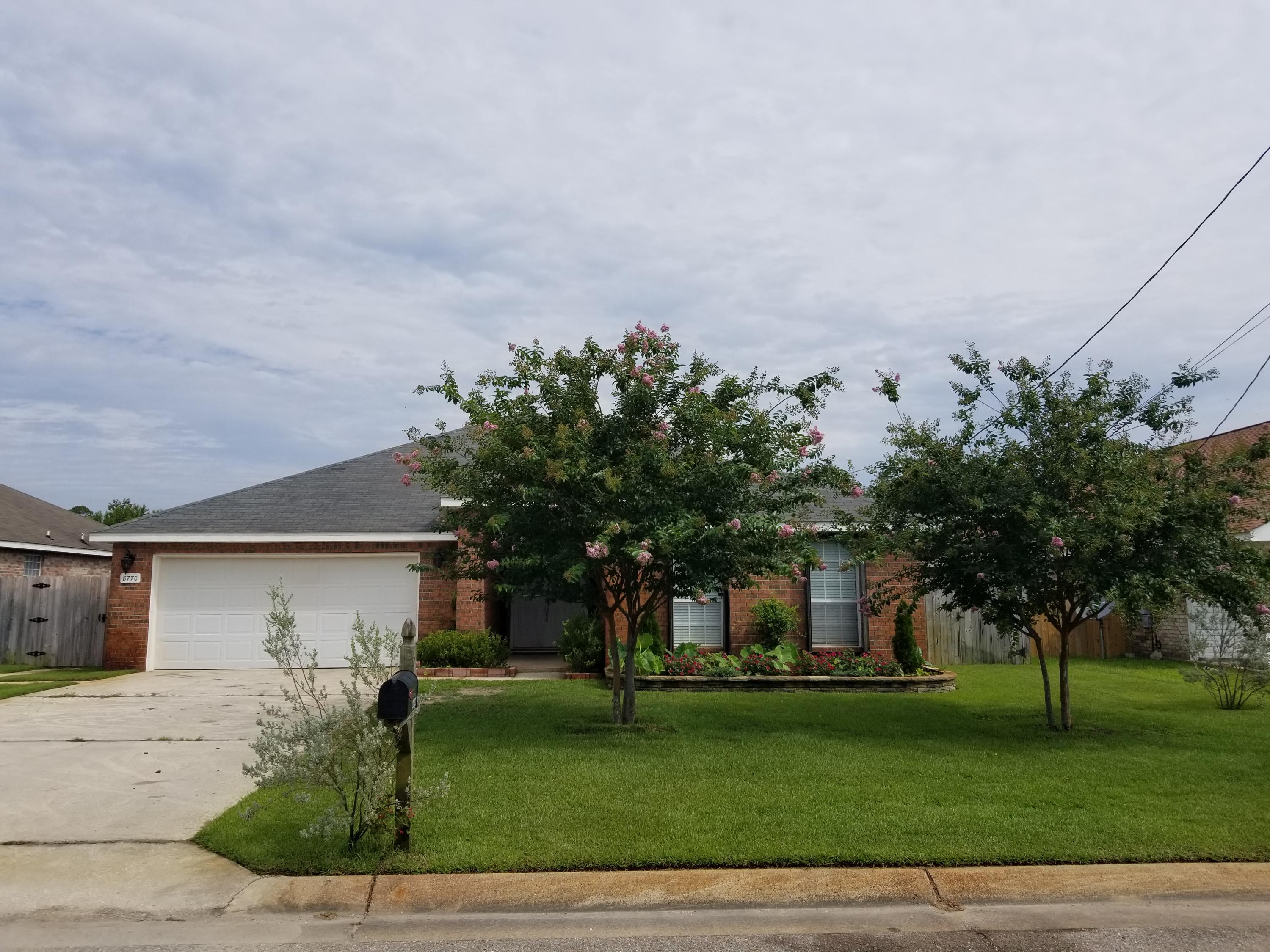 KELLIE'S WAY - Residential