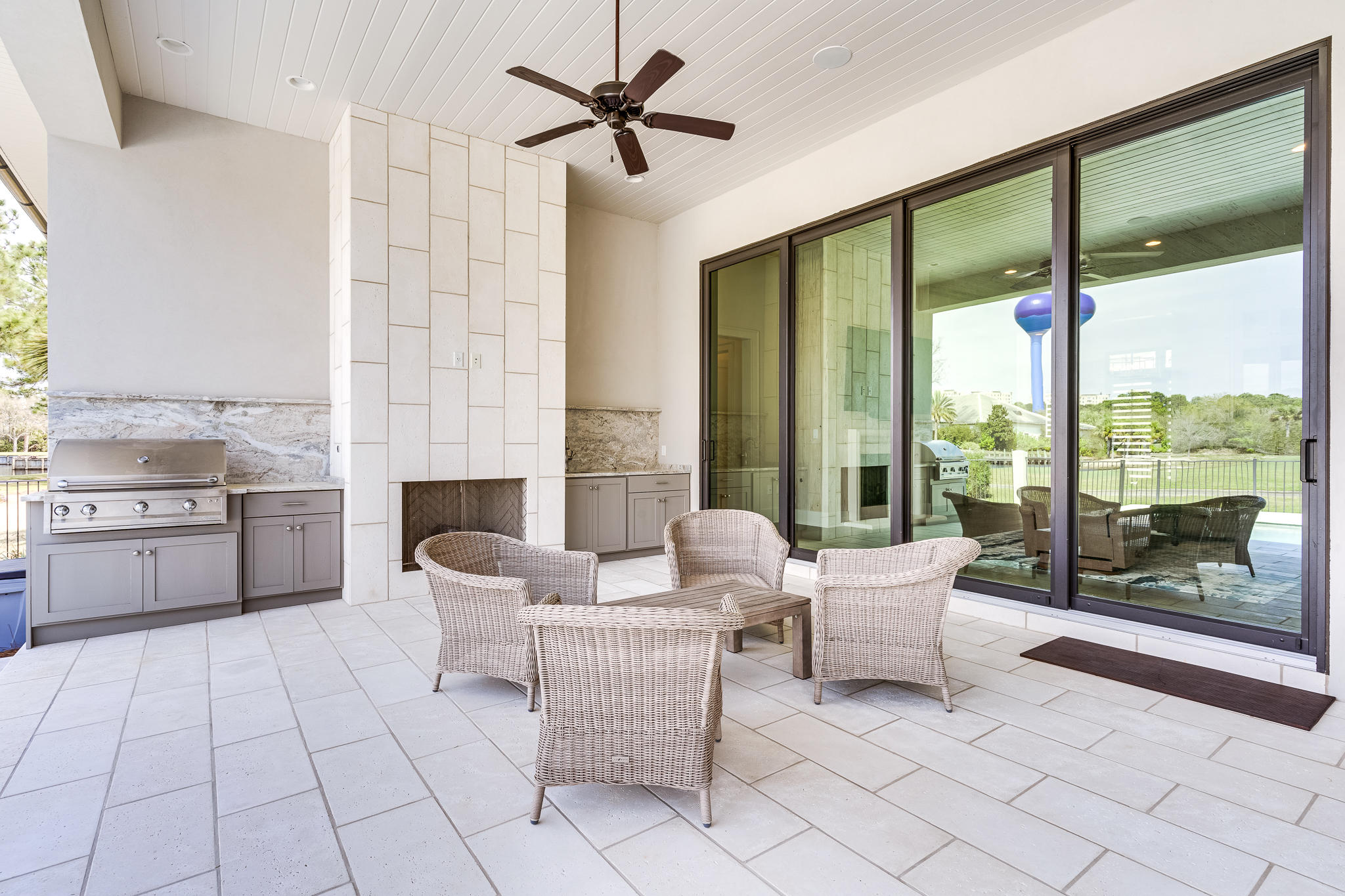 REGATTA BAY - Residential