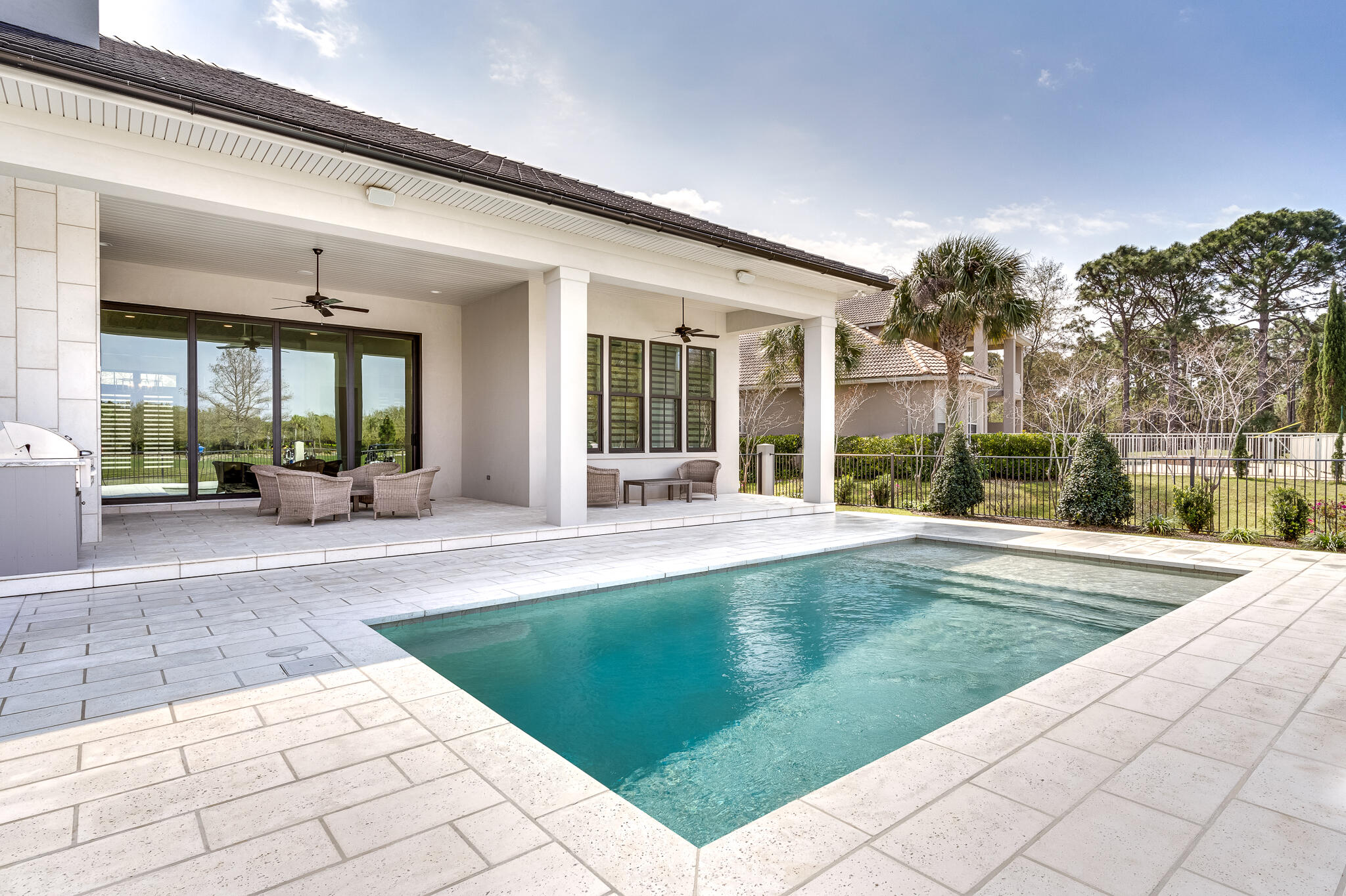 REGATTA BAY - Residential