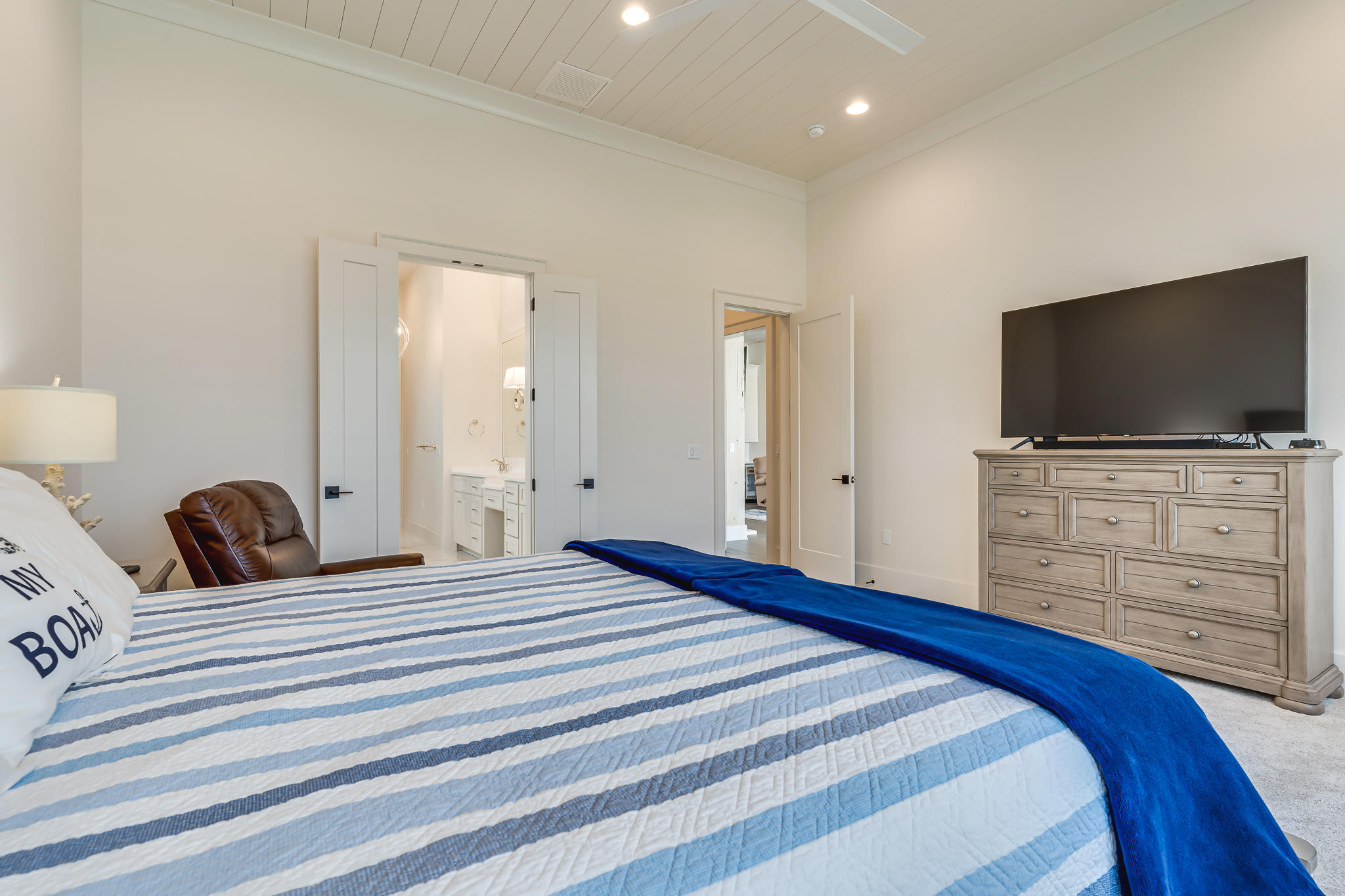 REGATTA BAY - Residential