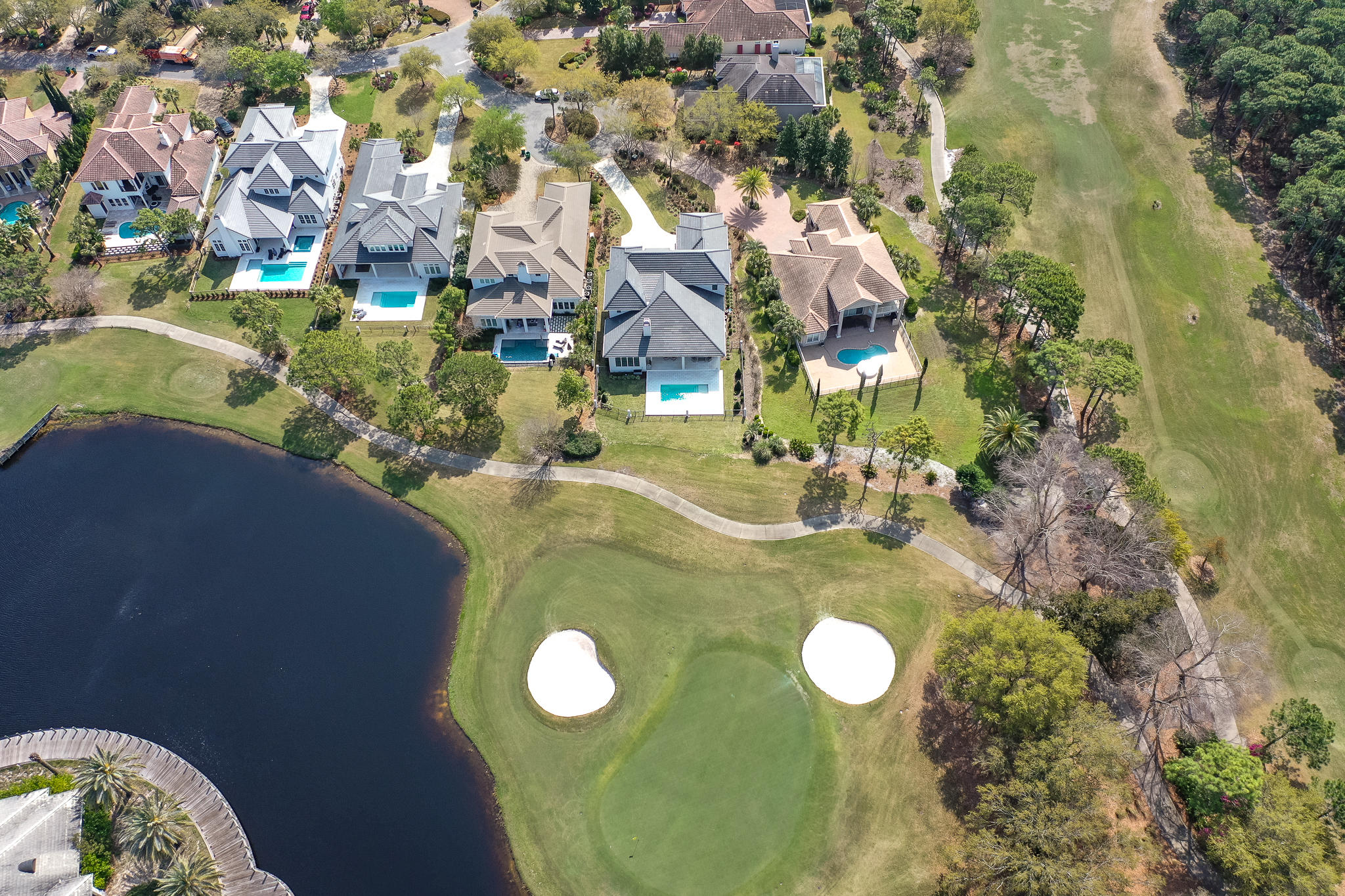 REGATTA BAY - Residential