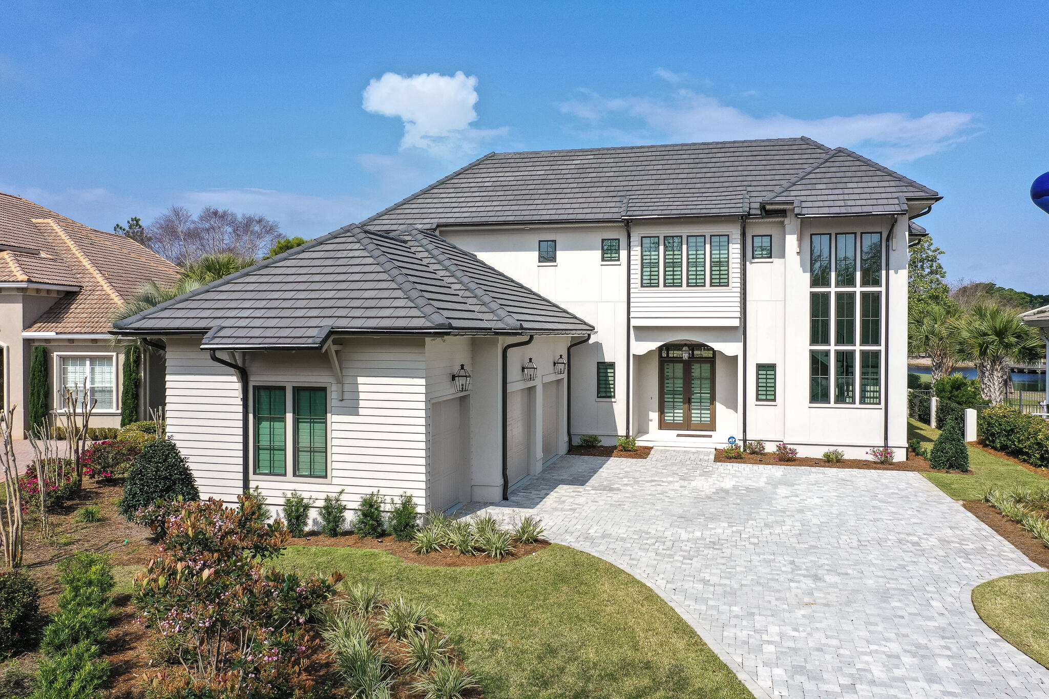 REGATTA BAY - Residential