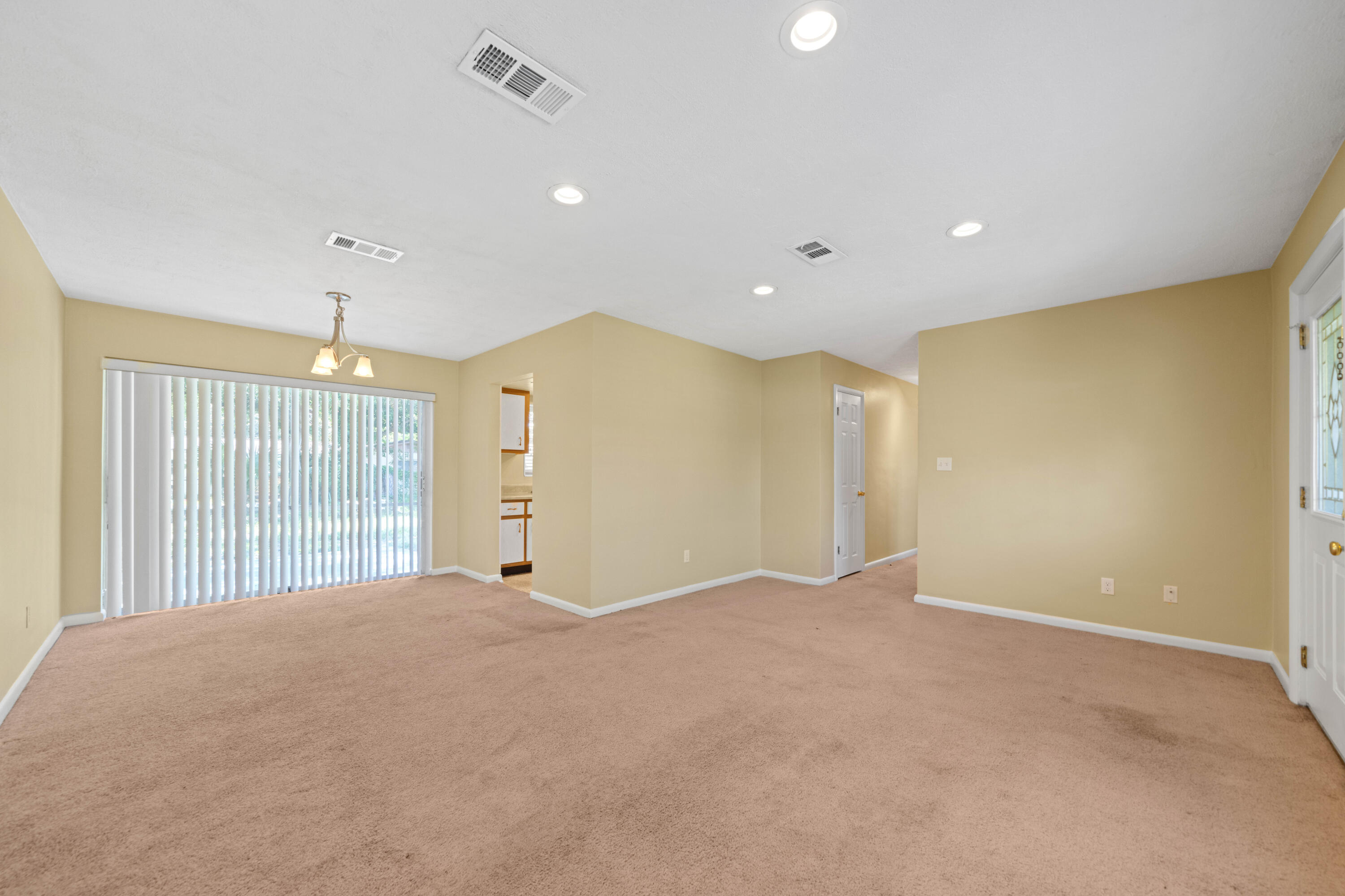 OAK TREE PARK - Residential