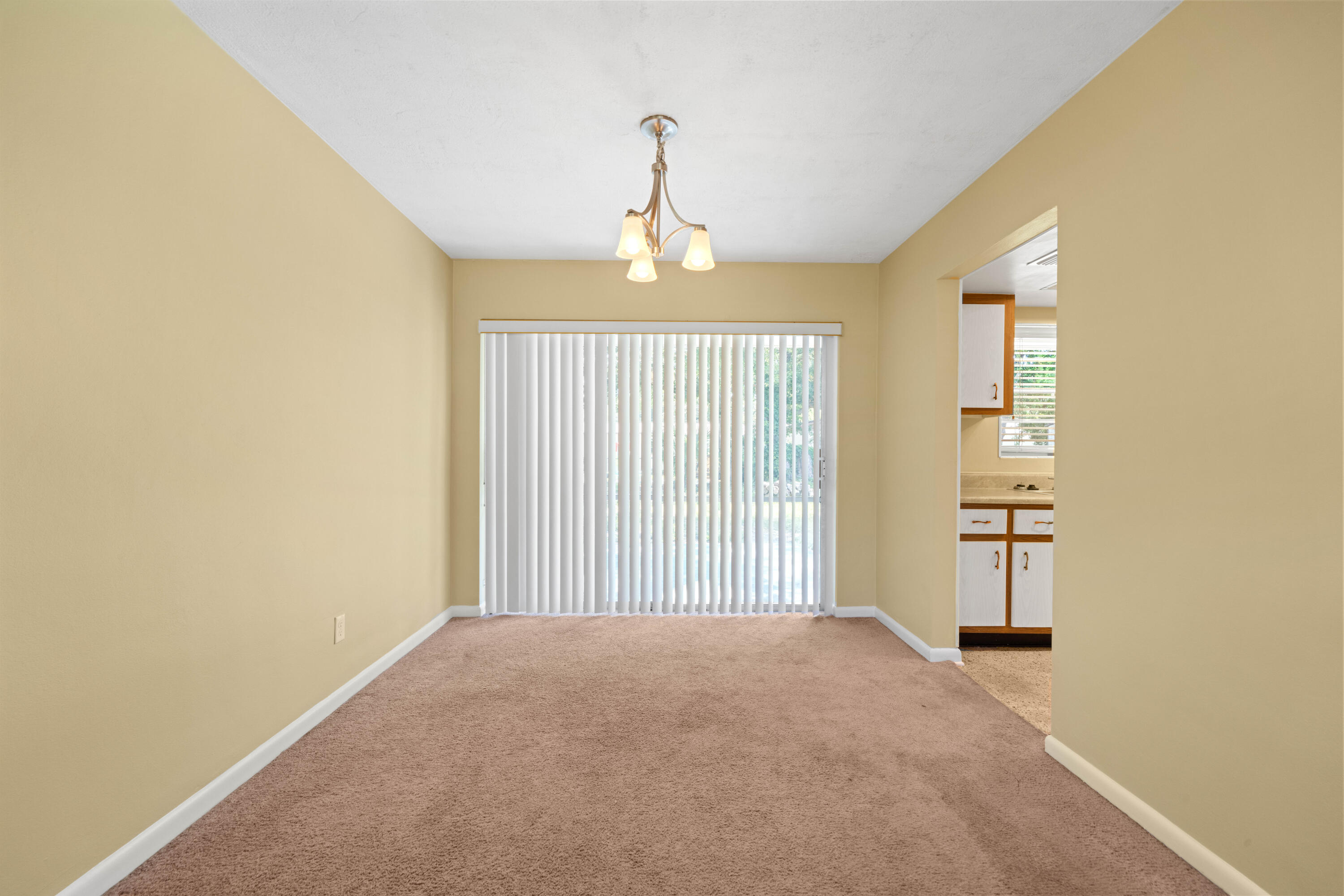 OAK TREE PARK - Residential