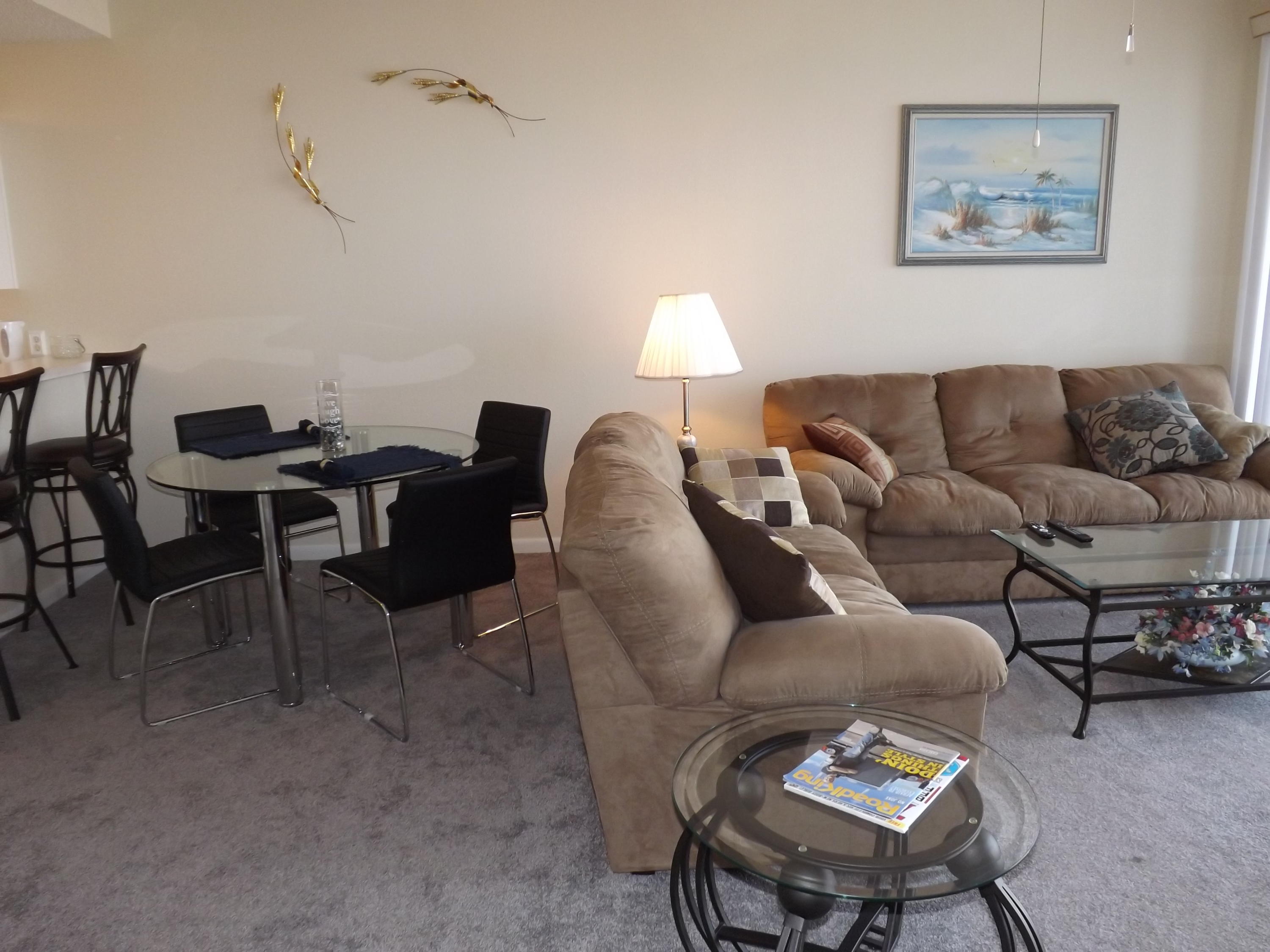 PALM COURT YACHT CLUB - Residential