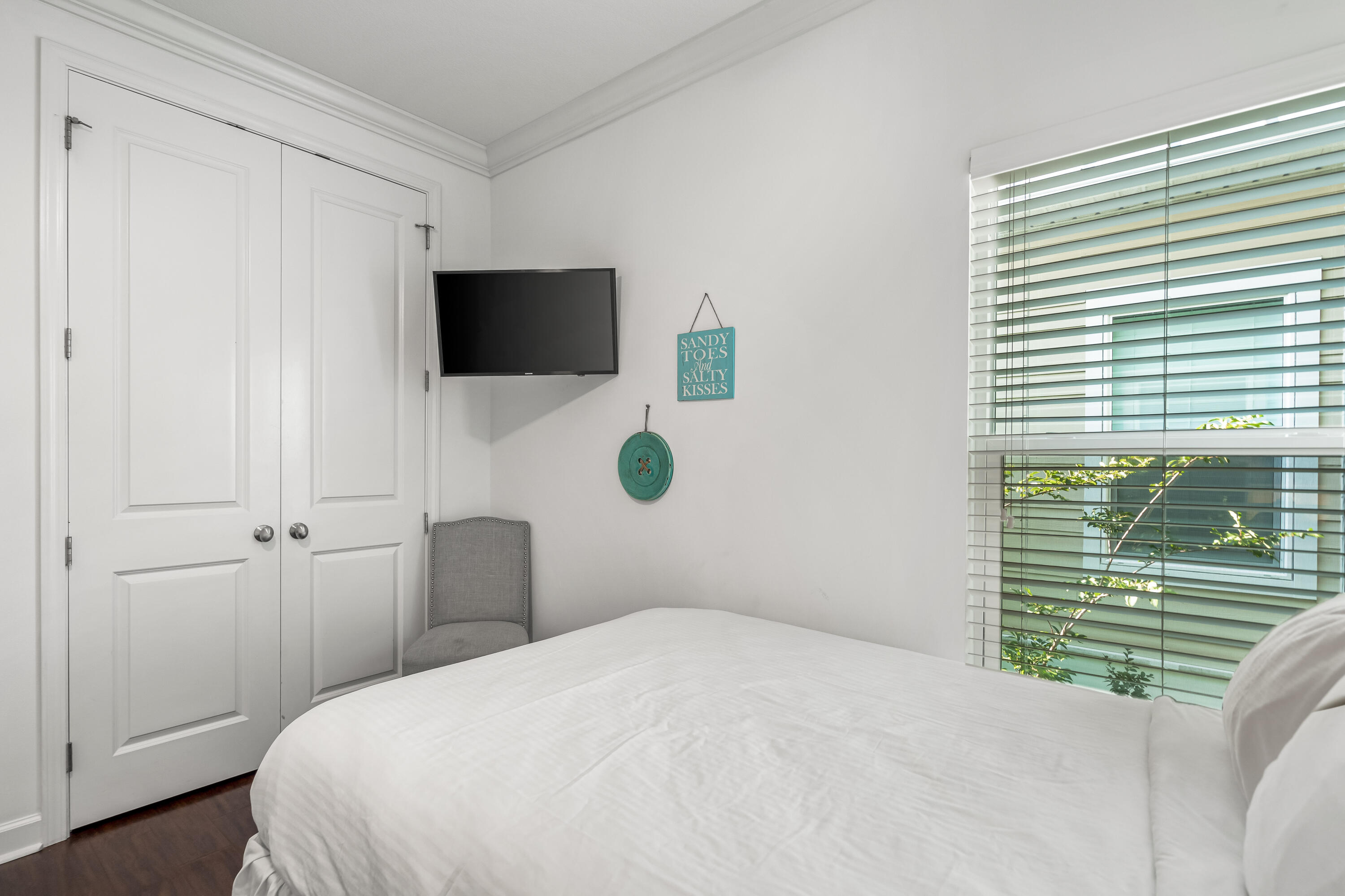 VILLAGES OF CRYSTAL BEACH - Residential