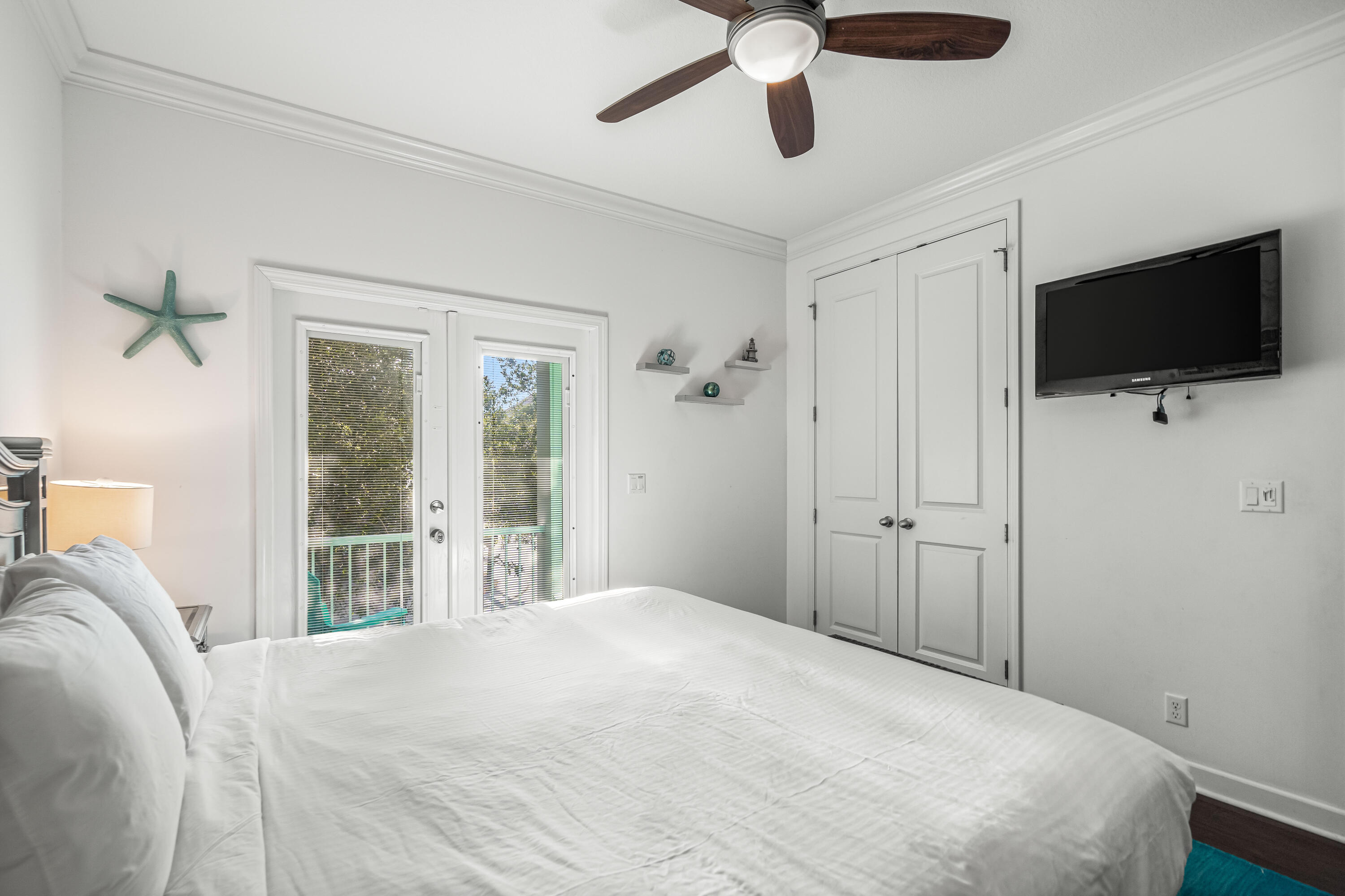 VILLAGES OF CRYSTAL BEACH - Residential