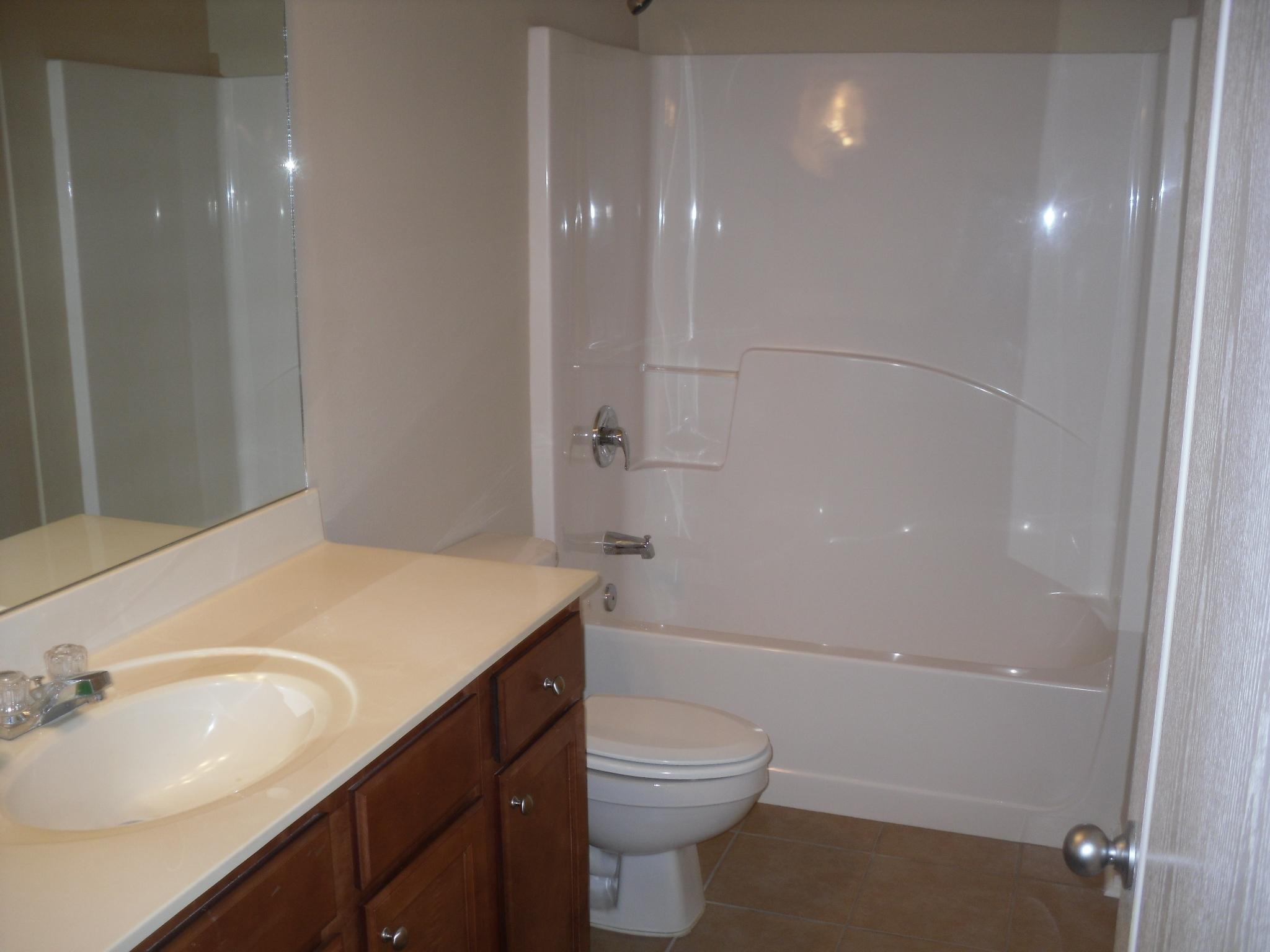 BRANDON OAKS - Residential