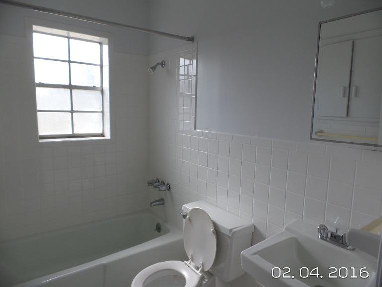 MOONEYS NORTH S/D - Residential Lease