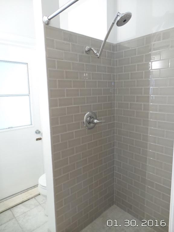 MOONEYS NORTH S/D - Residential Lease
