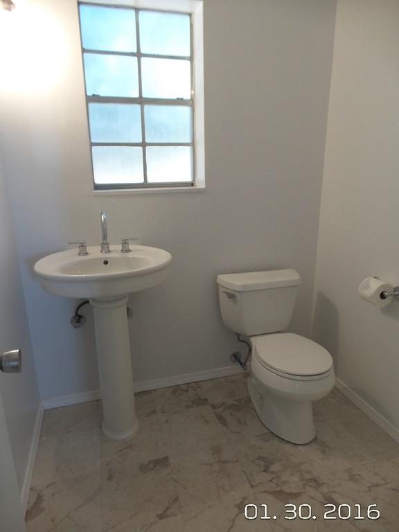 MOONEYS NORTH S/D - Residential Lease