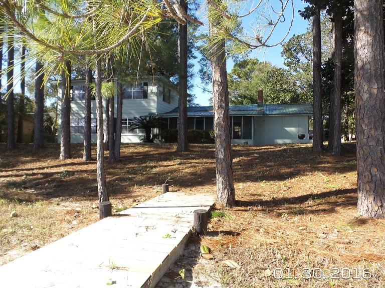 MOONEYS NORTH S/D - Residential Lease