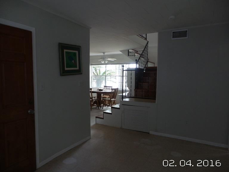MOONEYS NORTH S/D - Residential Lease