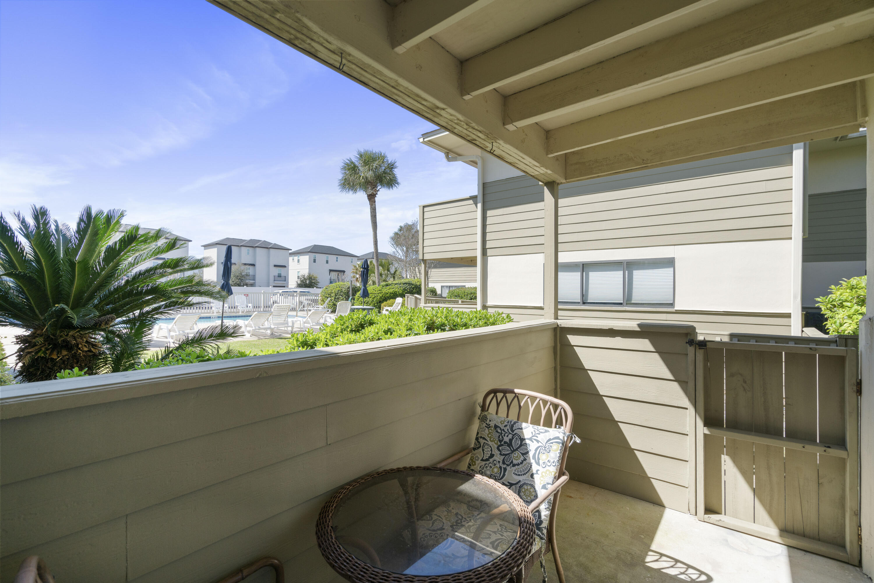 CROSS CREEK CLUB CONDO - Residential