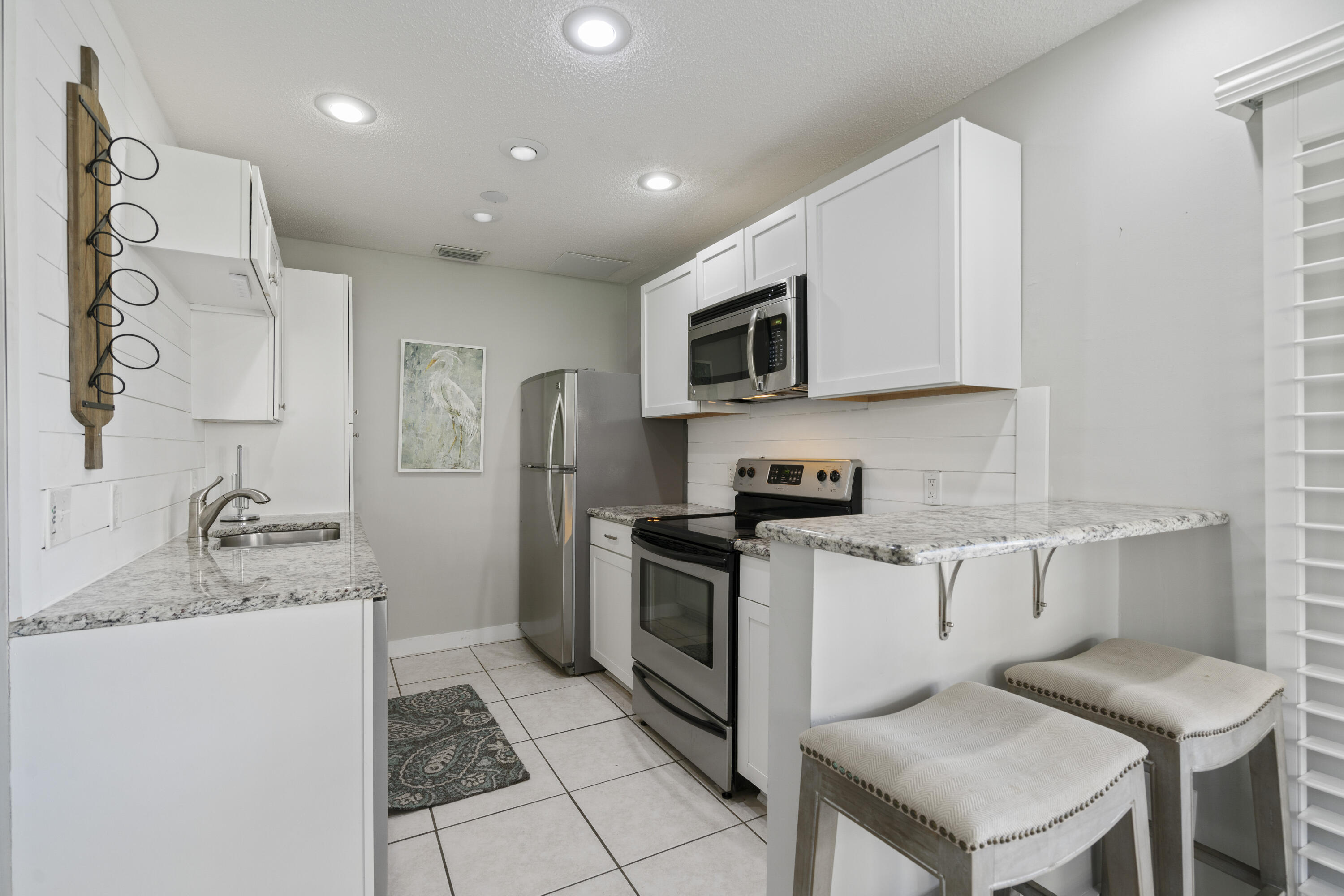 CROSS CREEK CLUB CONDO - Residential