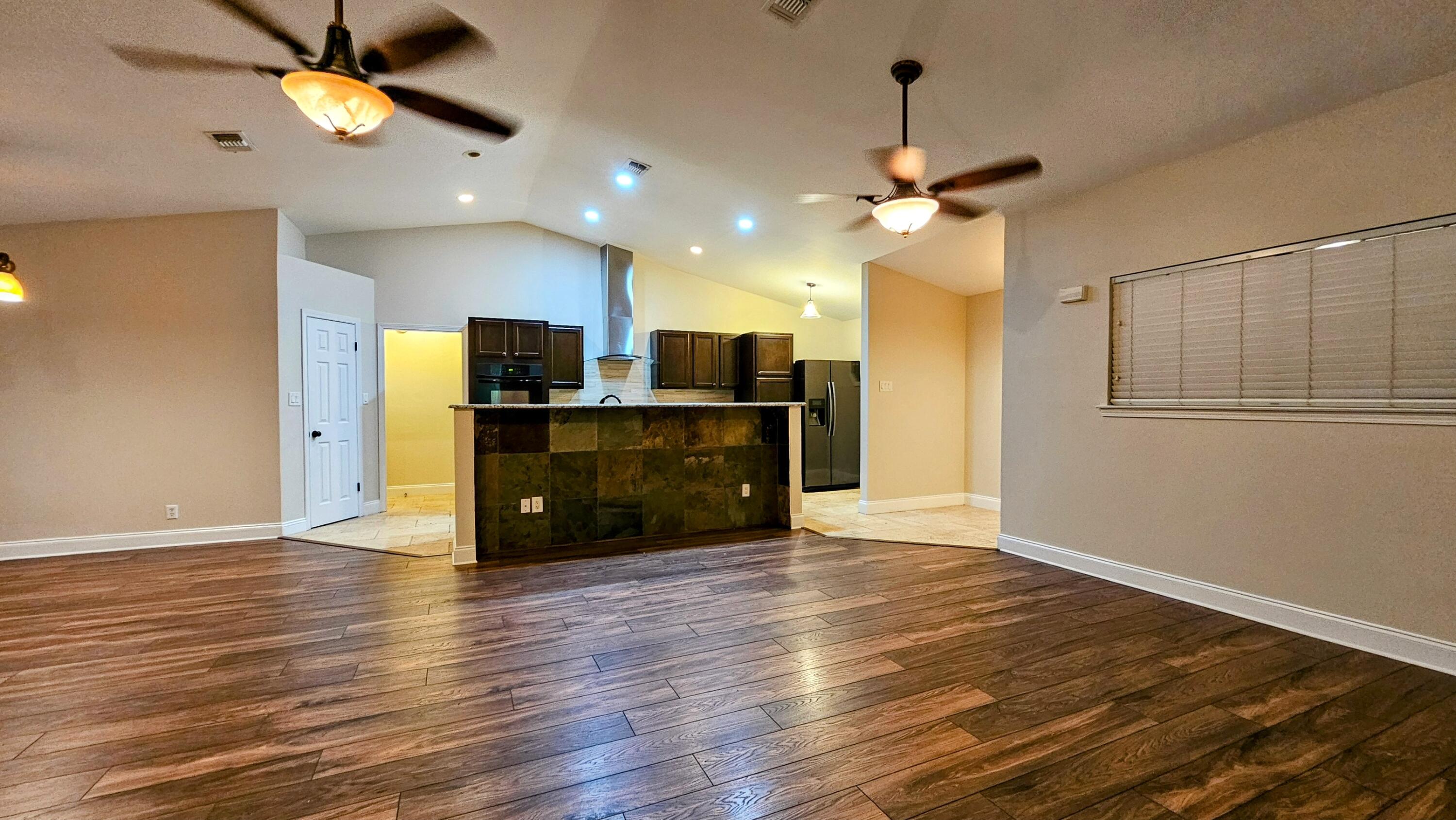 RUSHLIN PARK S/D PH 2 - Residential