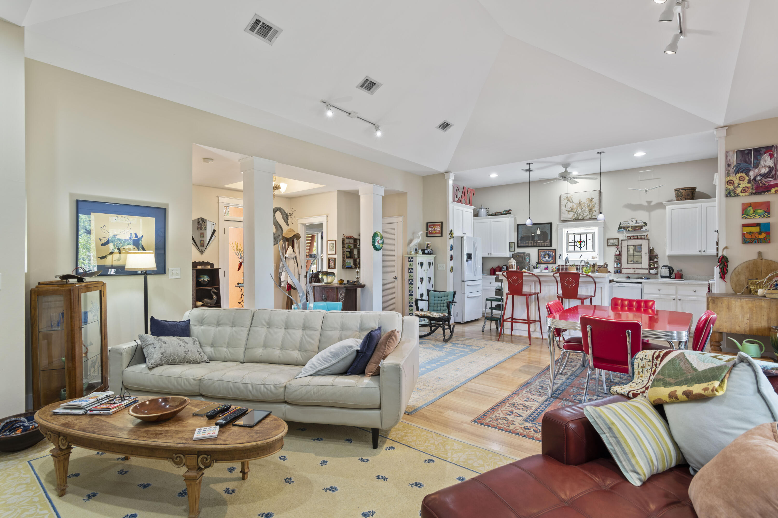 GULF SHORE MANOR - Residential