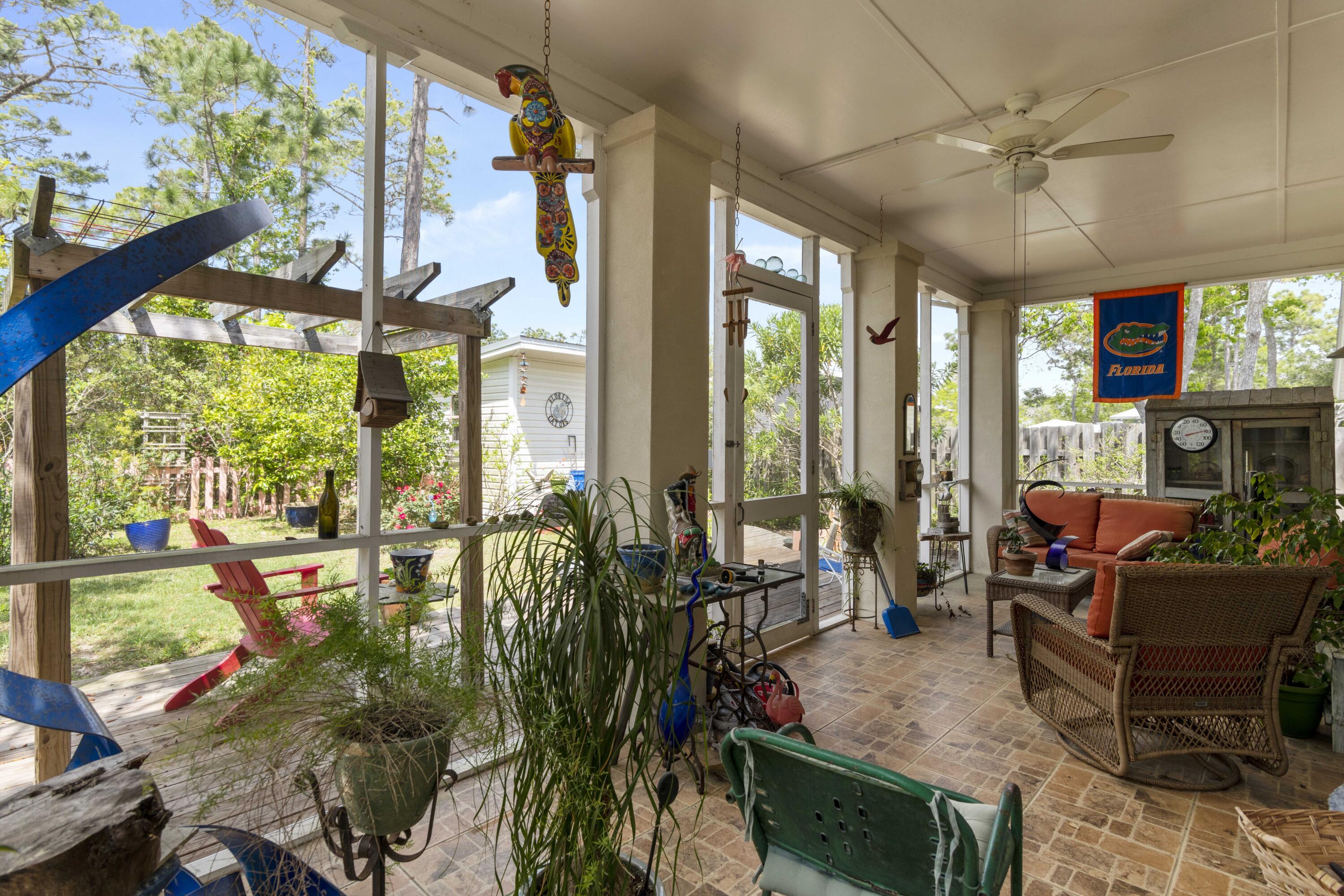 GULF SHORE MANOR - Residential