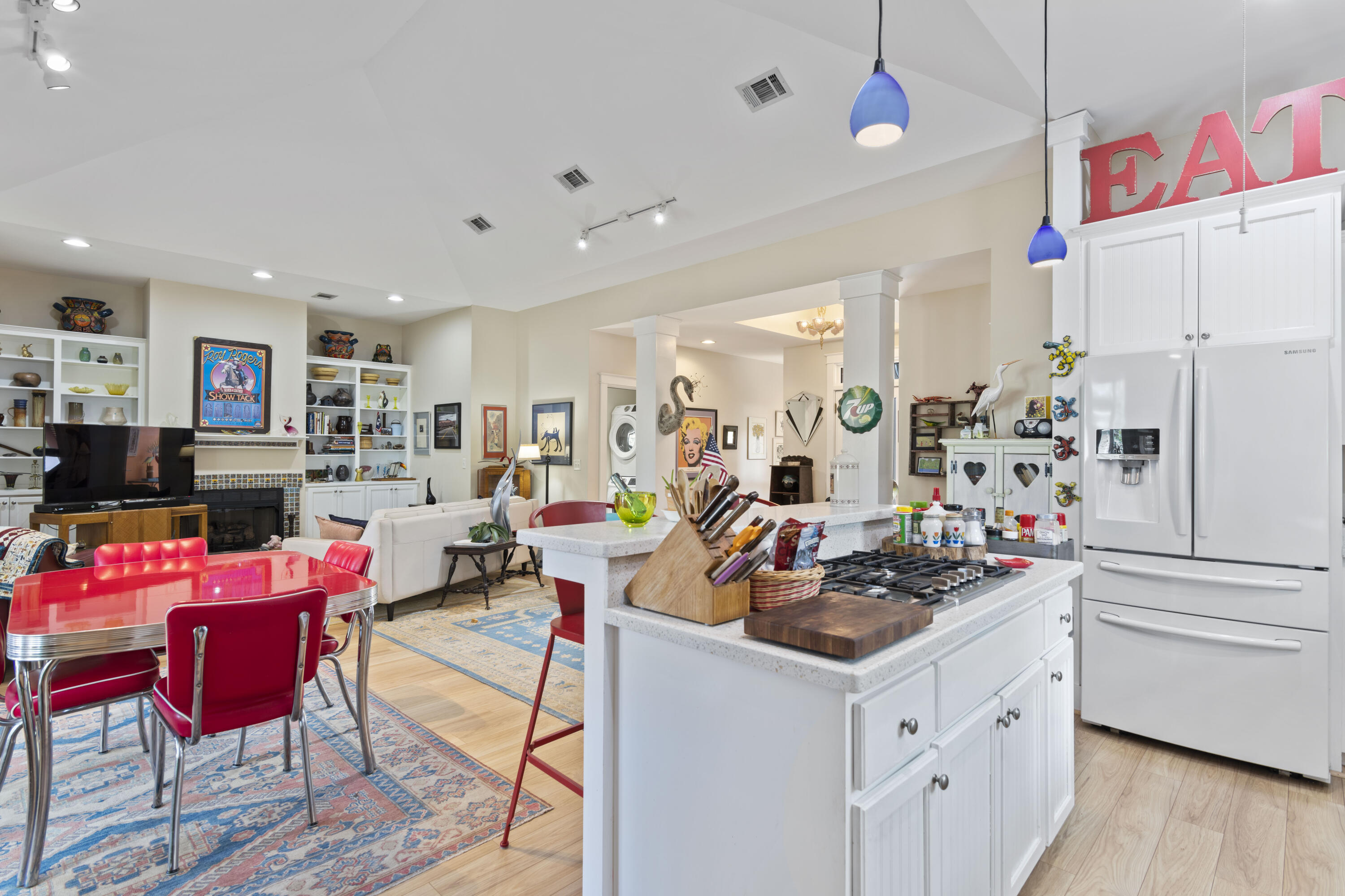 GULF SHORE MANOR - Residential