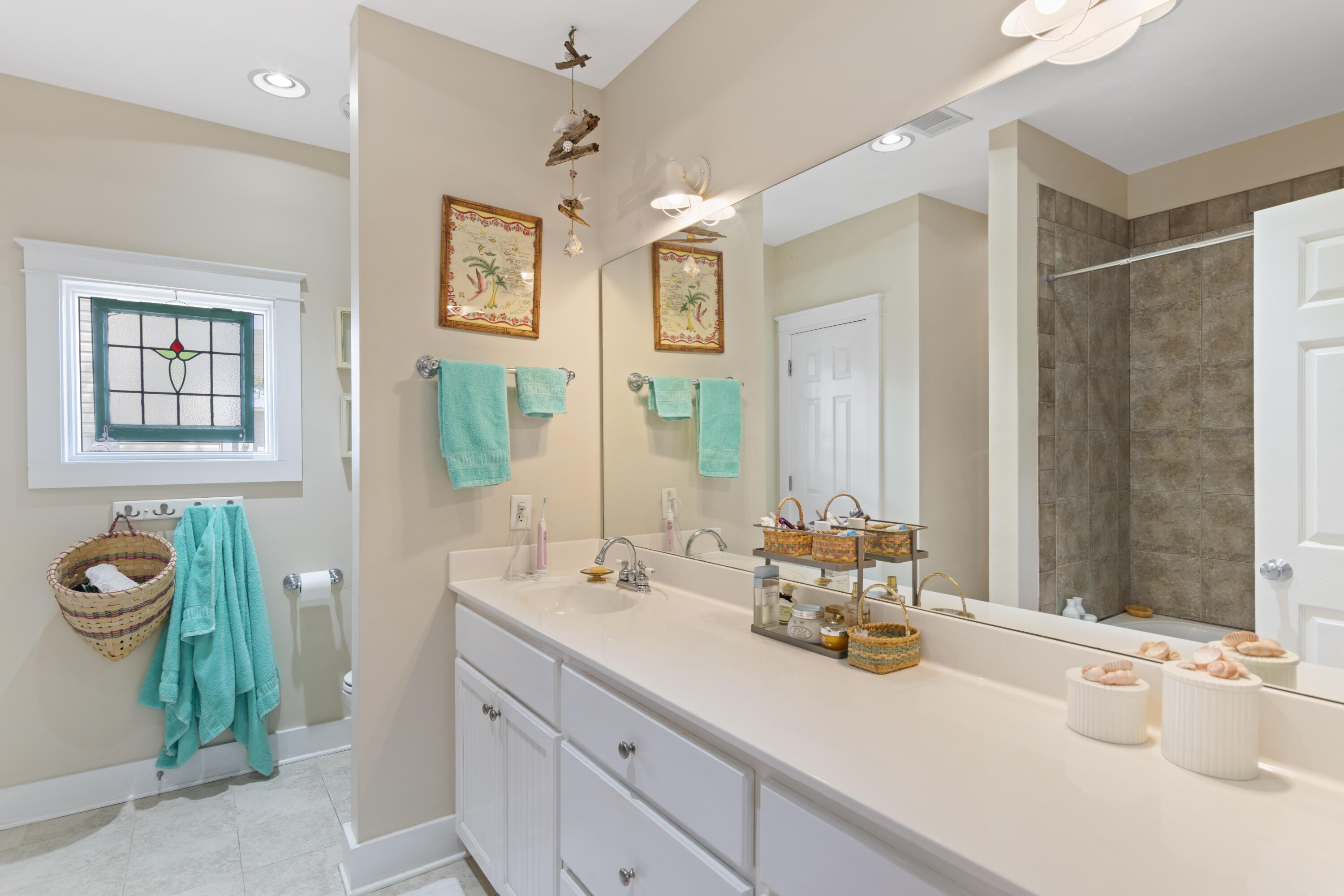 GULF SHORE MANOR - Residential