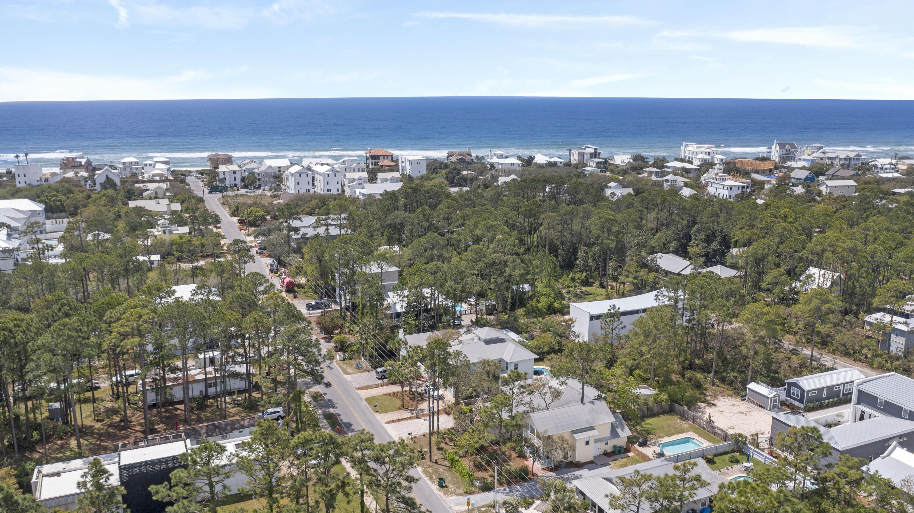 GULF SHORE MANOR - Residential