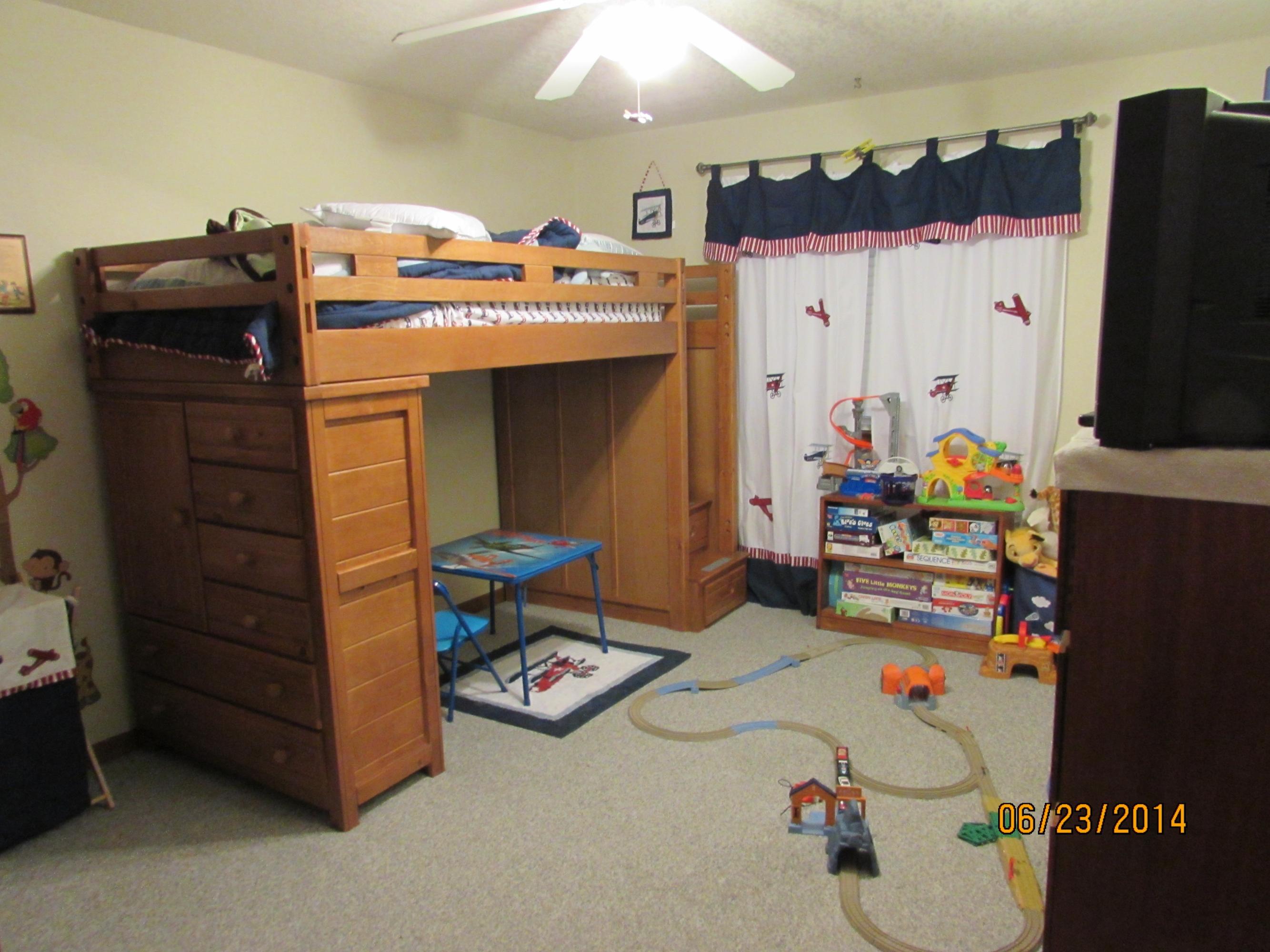 EDGEWATER VILLAGE NORTH - Residential