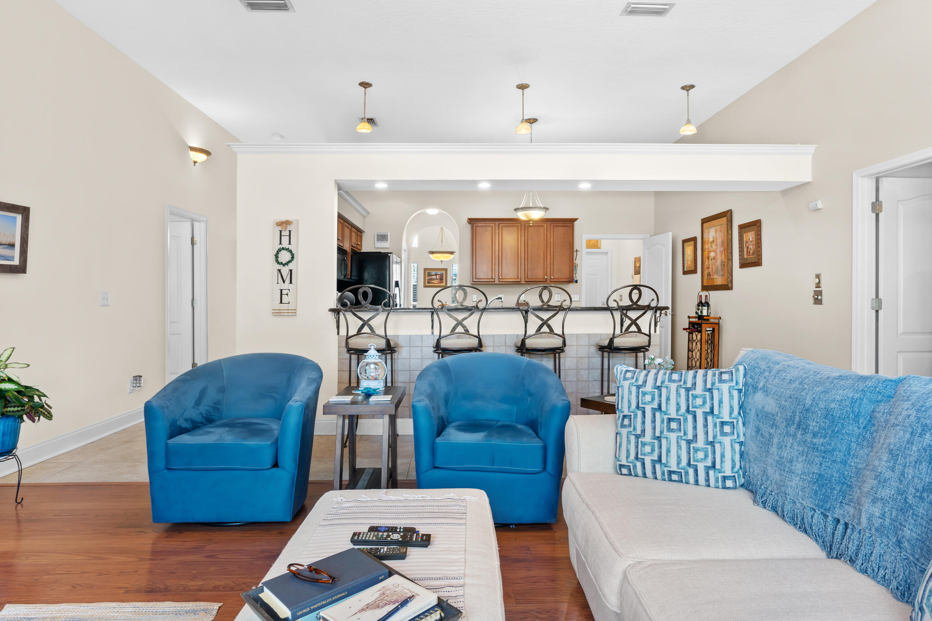 BRIDGEPORT COLONY - Residential